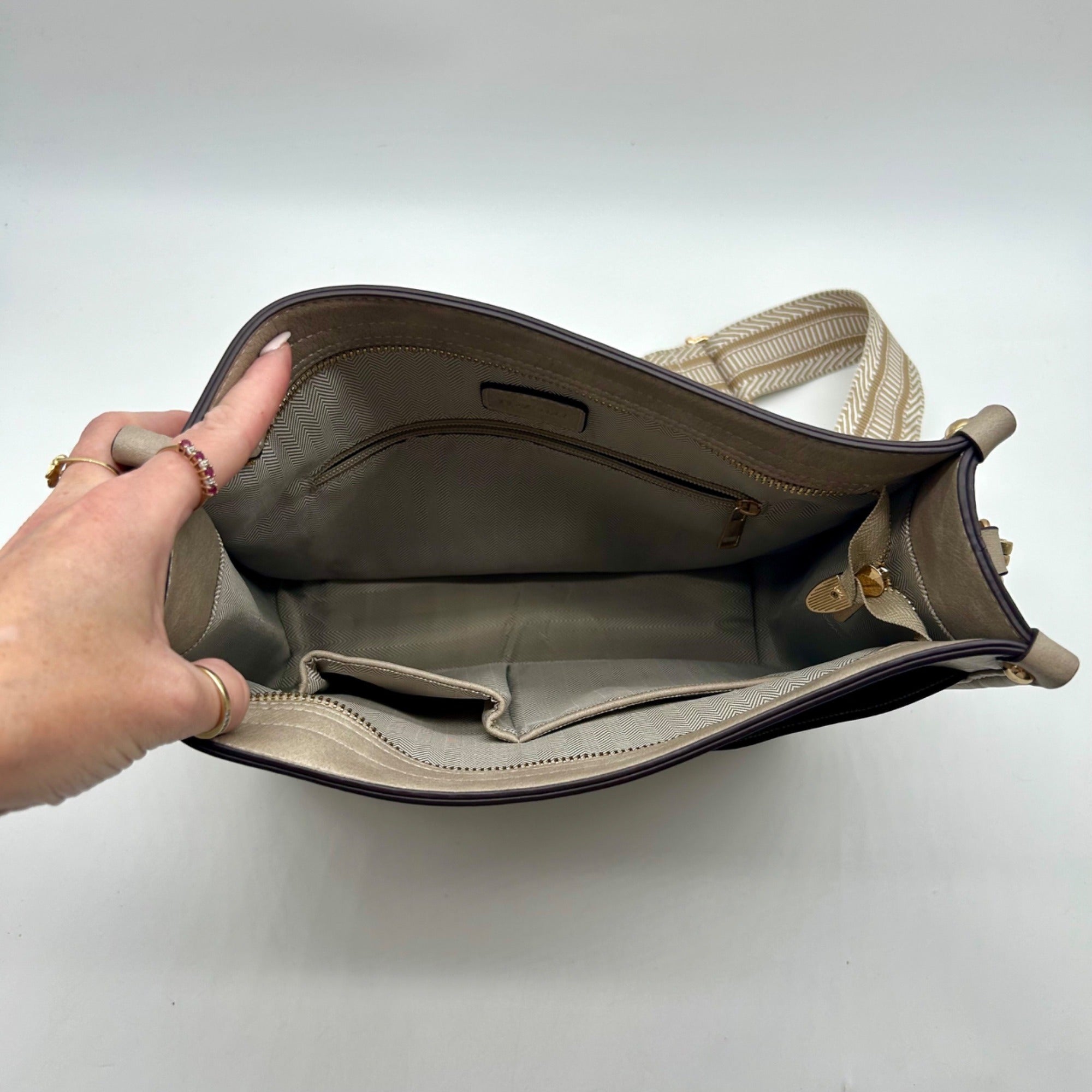 HKCLUF Vegan Leather Hobo Crossbody Bag