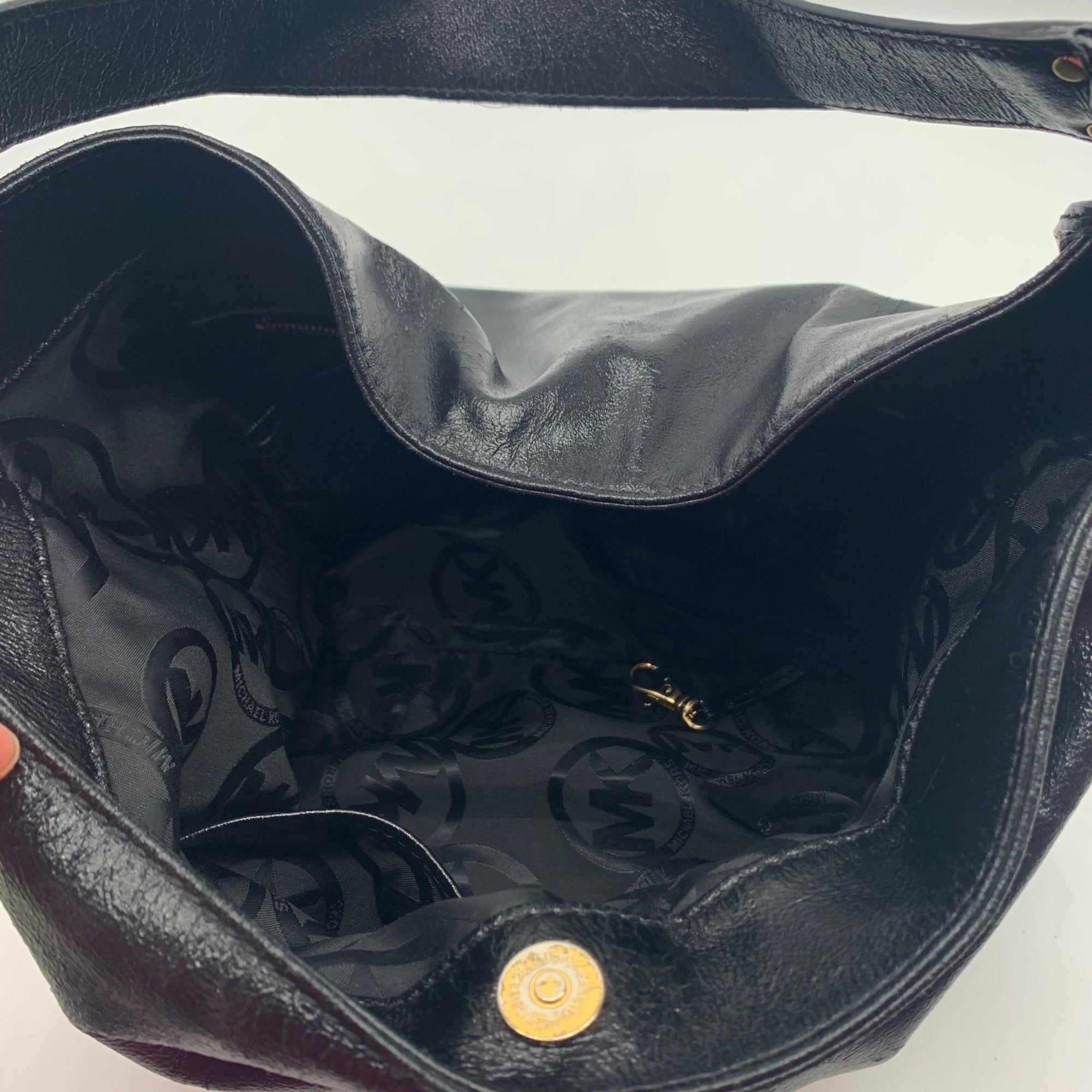 Michael Kors Black Patent Leather Austin Slouchy Bag