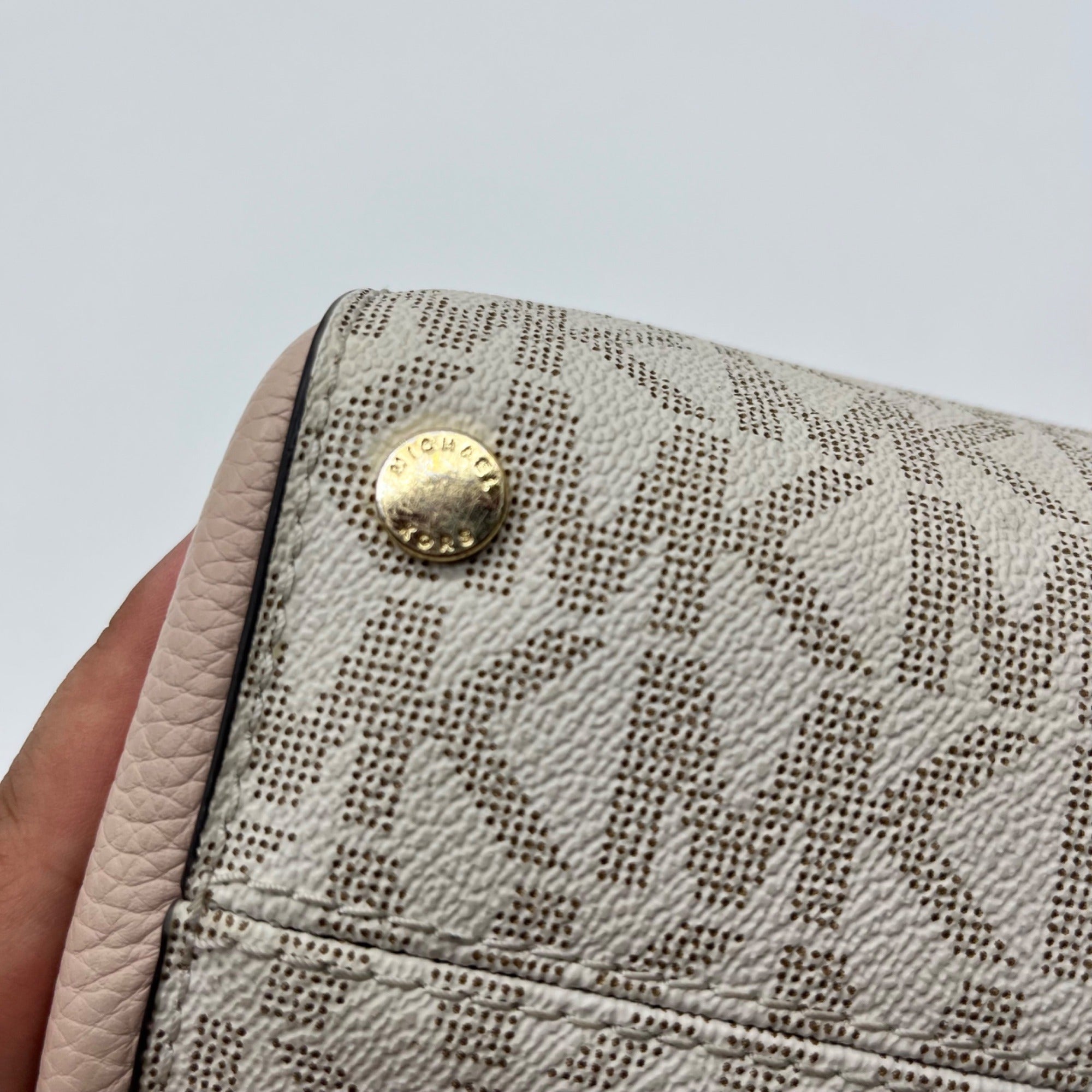 Michael Kors Light Pink &amp; Beige Ciara Crossbody Tote
