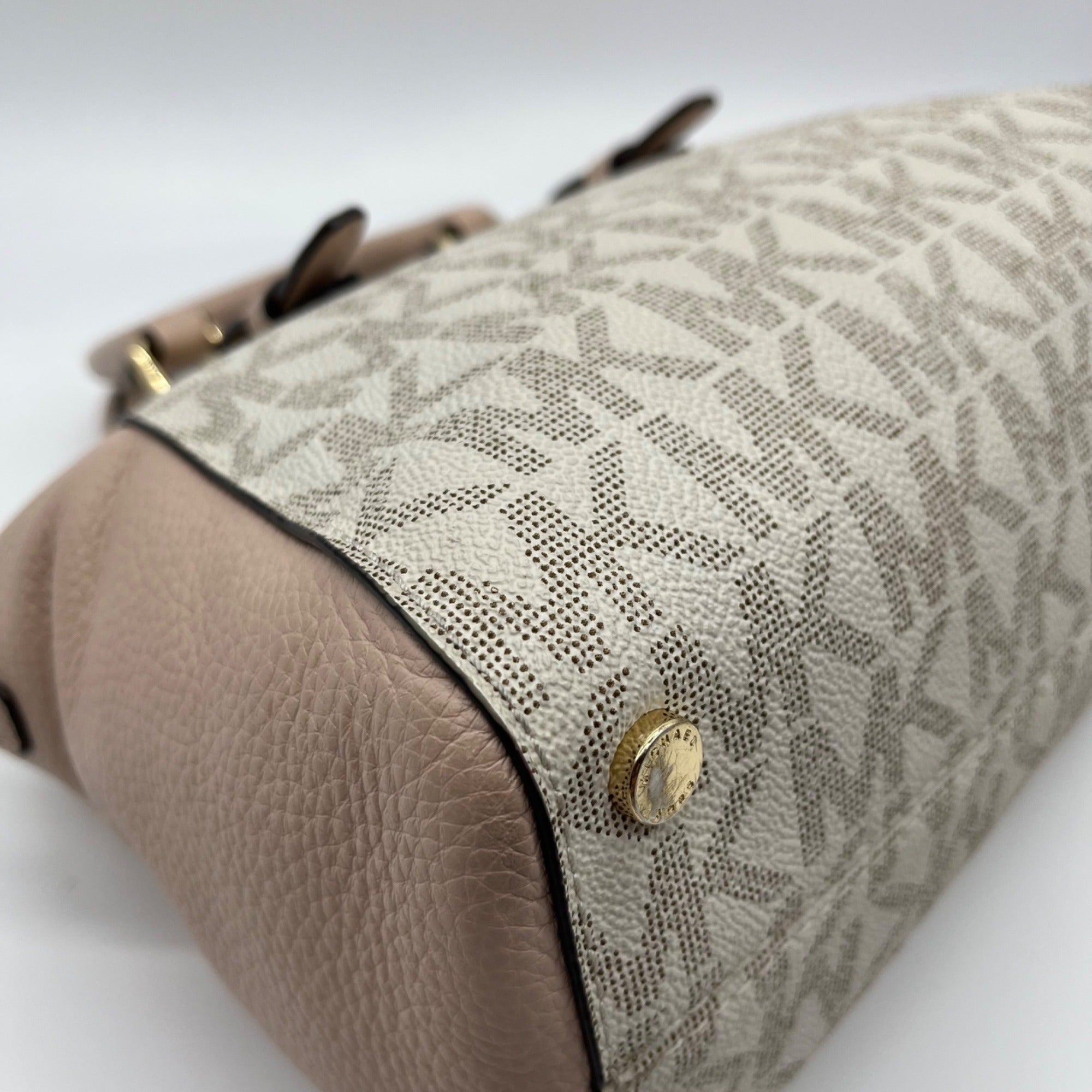 Michael Kors Light Pink &amp; Beige Ciara Crossbody Tote