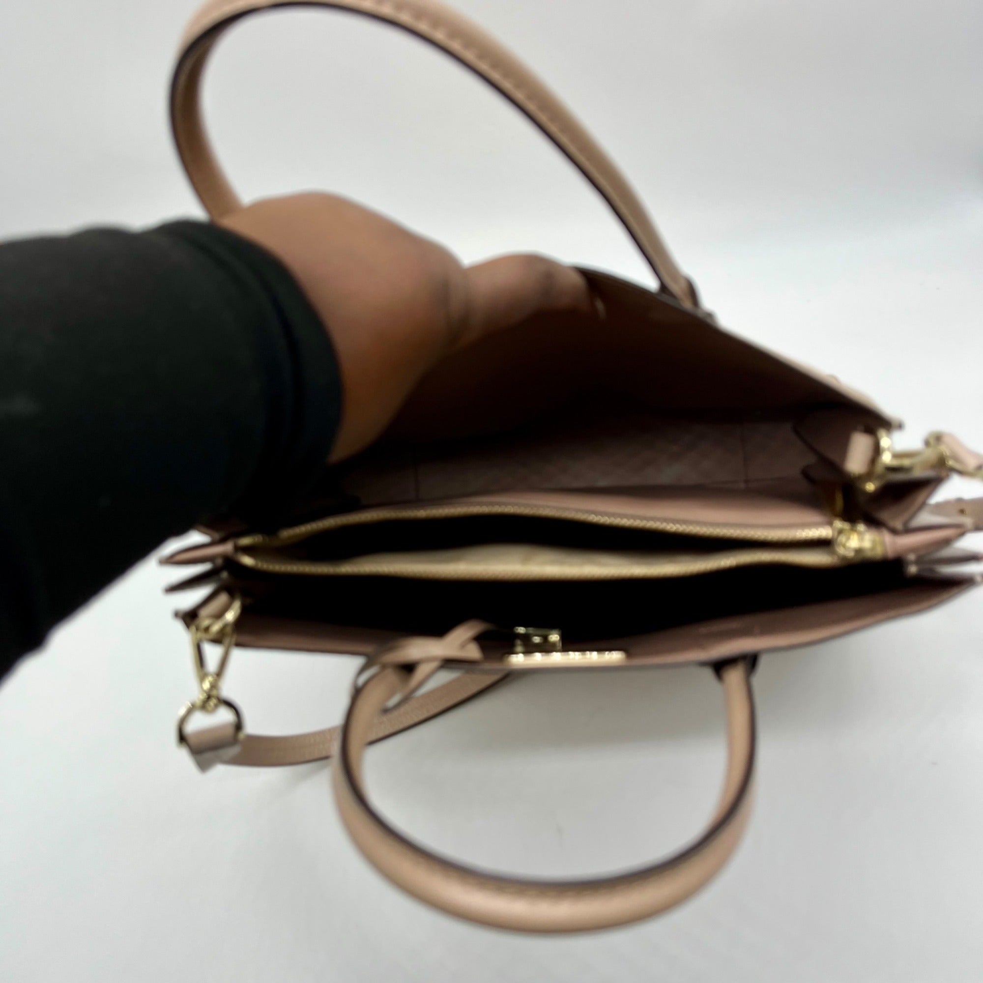 Michael Kors Beige Pebbled Leather Mercer Tote