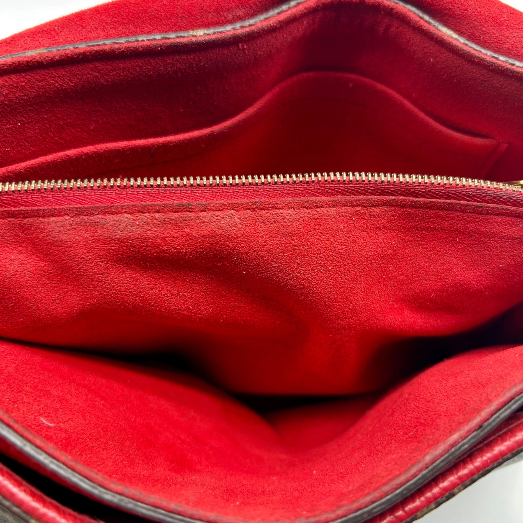 Louis Vuitton Pallas Chain Shoulder Bag