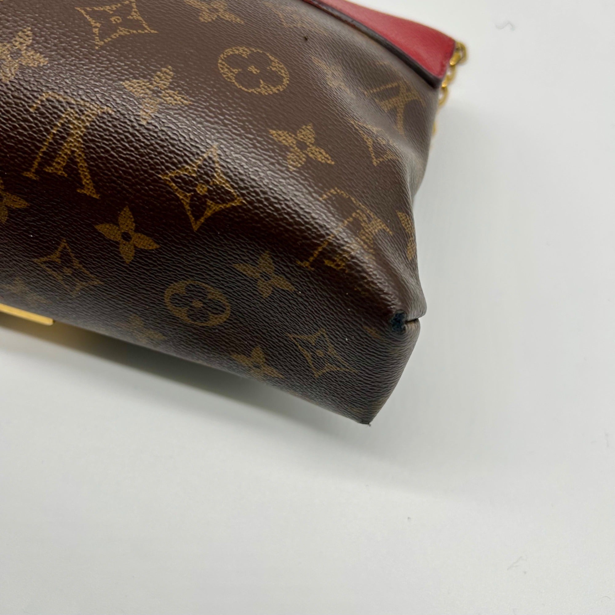 Louis Vuitton Pallas Chain Shoulder Bag