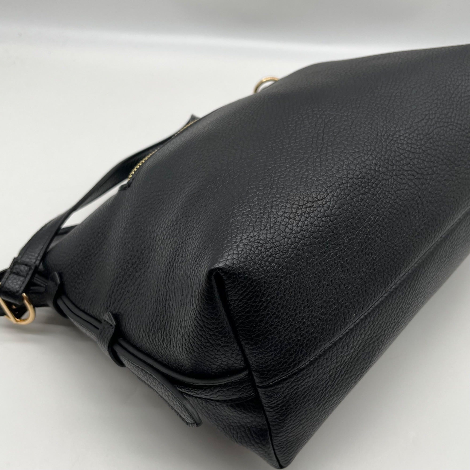 Giani Bernini Black Pebble Soft Medium Shoulder Bag
