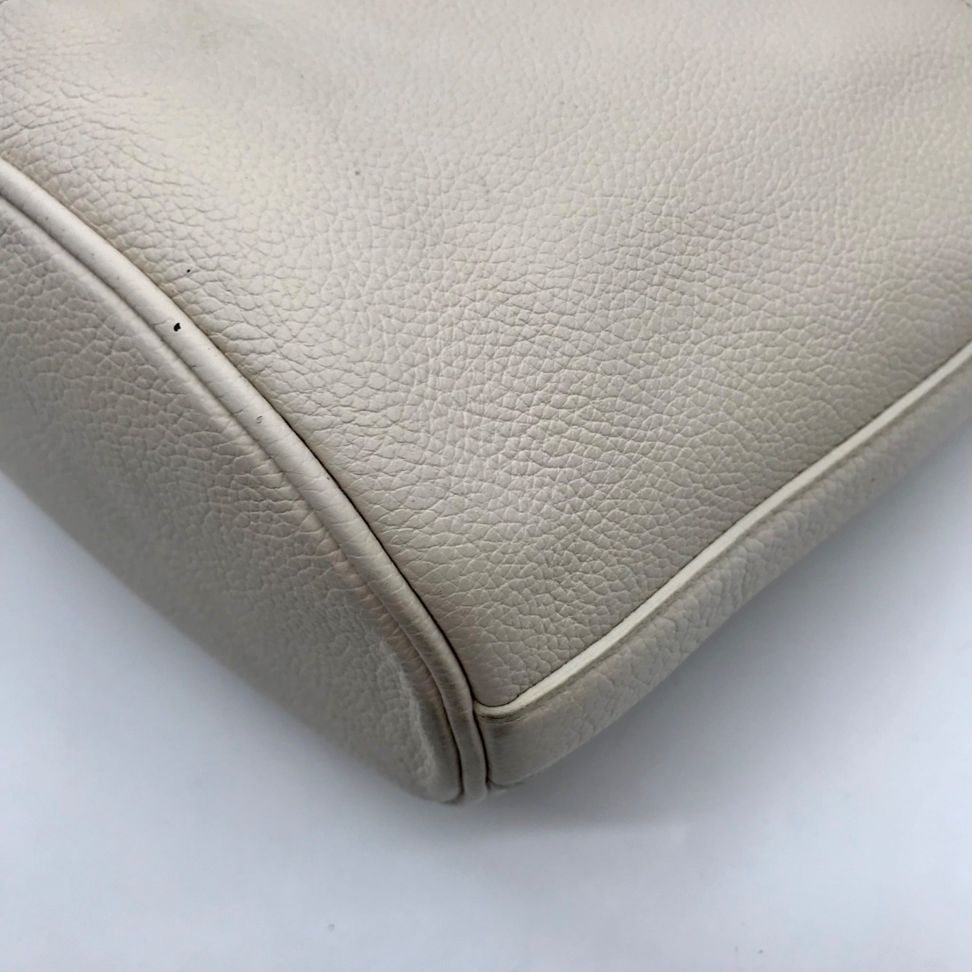 Brighton White Pebbled Leather Beck Organizer Shoulder Bag