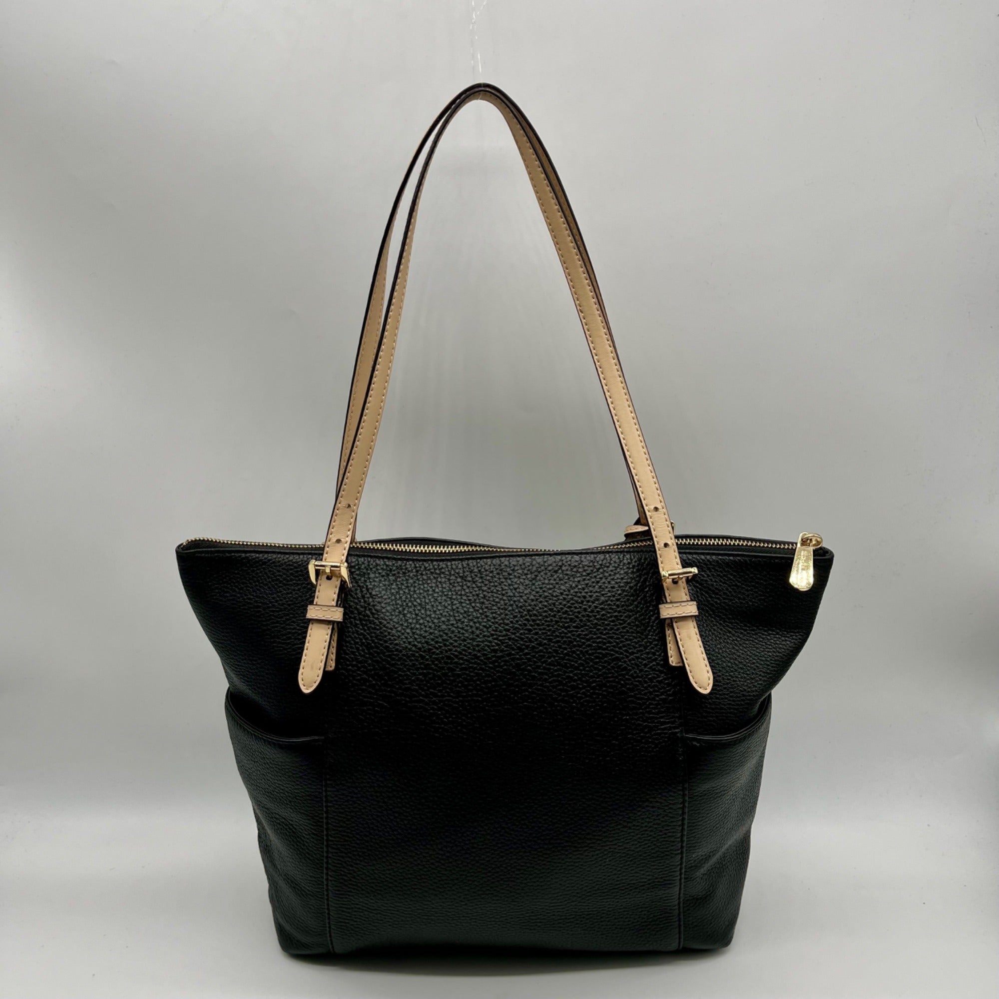 Michael Kors Black Leather Jet Set Shoulder Bag