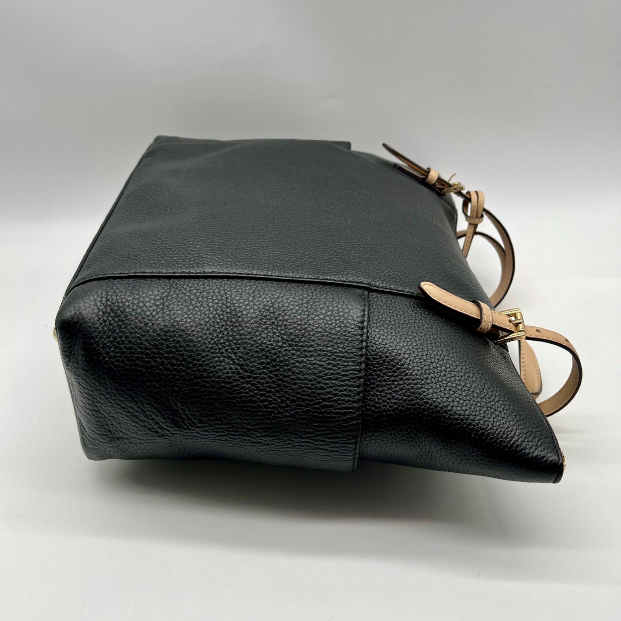 Michael Kors Black Leather Jet Set Shoulder Bag