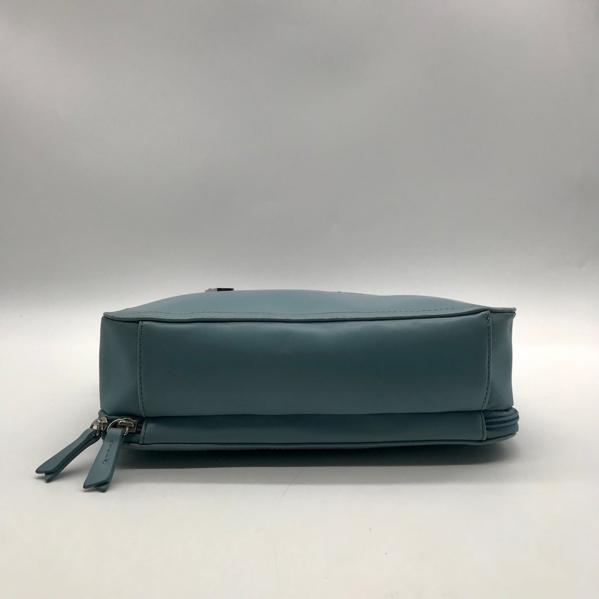 Liz Claiborne Blue Faux Leather Crossbody Bag