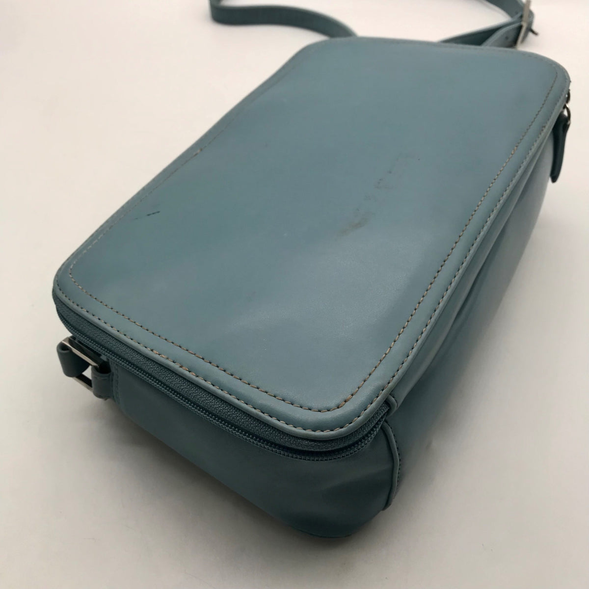 Liz Claiborne Blue Faux Leather Crossbody Bag