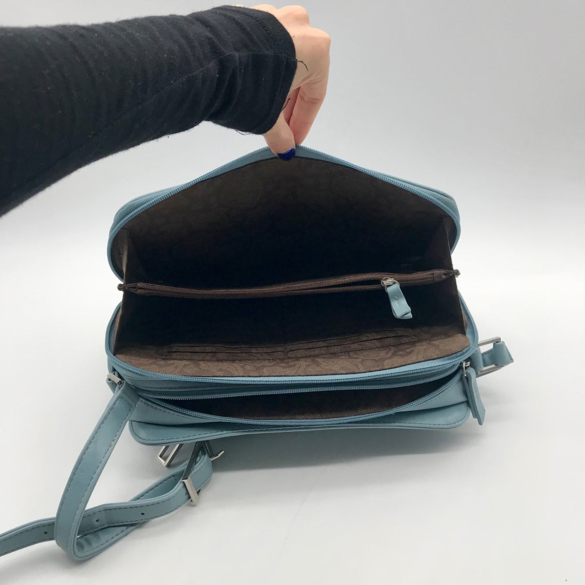 Liz Claiborne Blue Faux Leather Crossbody Bag