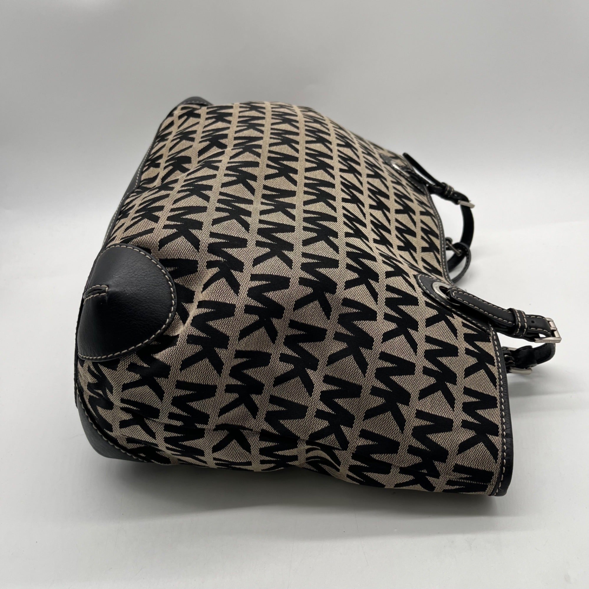 Michael Kors Black &amp; Beige Canvas Jet Set Tote Bag
