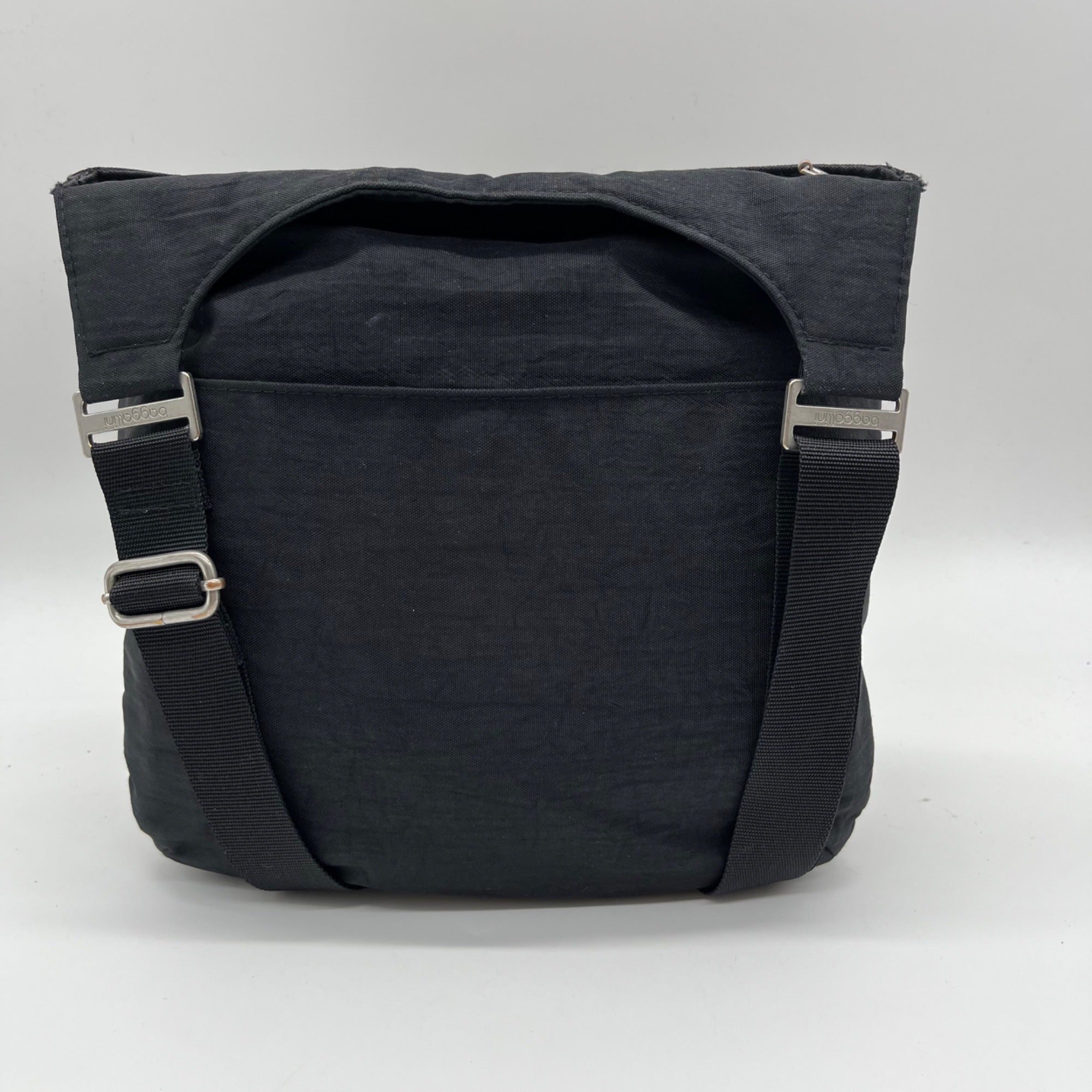 Baggallini Black Nylon Multi-Pocket Crossbody Bag