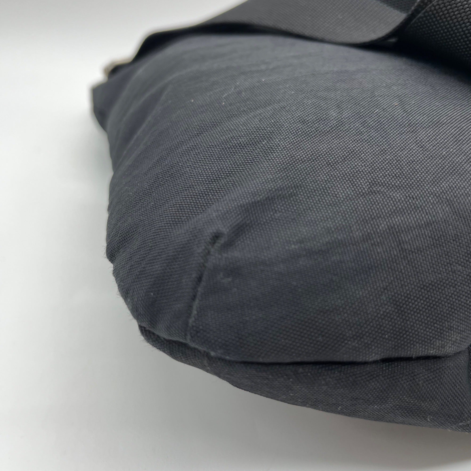 Baggallini Black Nylon Multi-Pocket Crossbody Bag