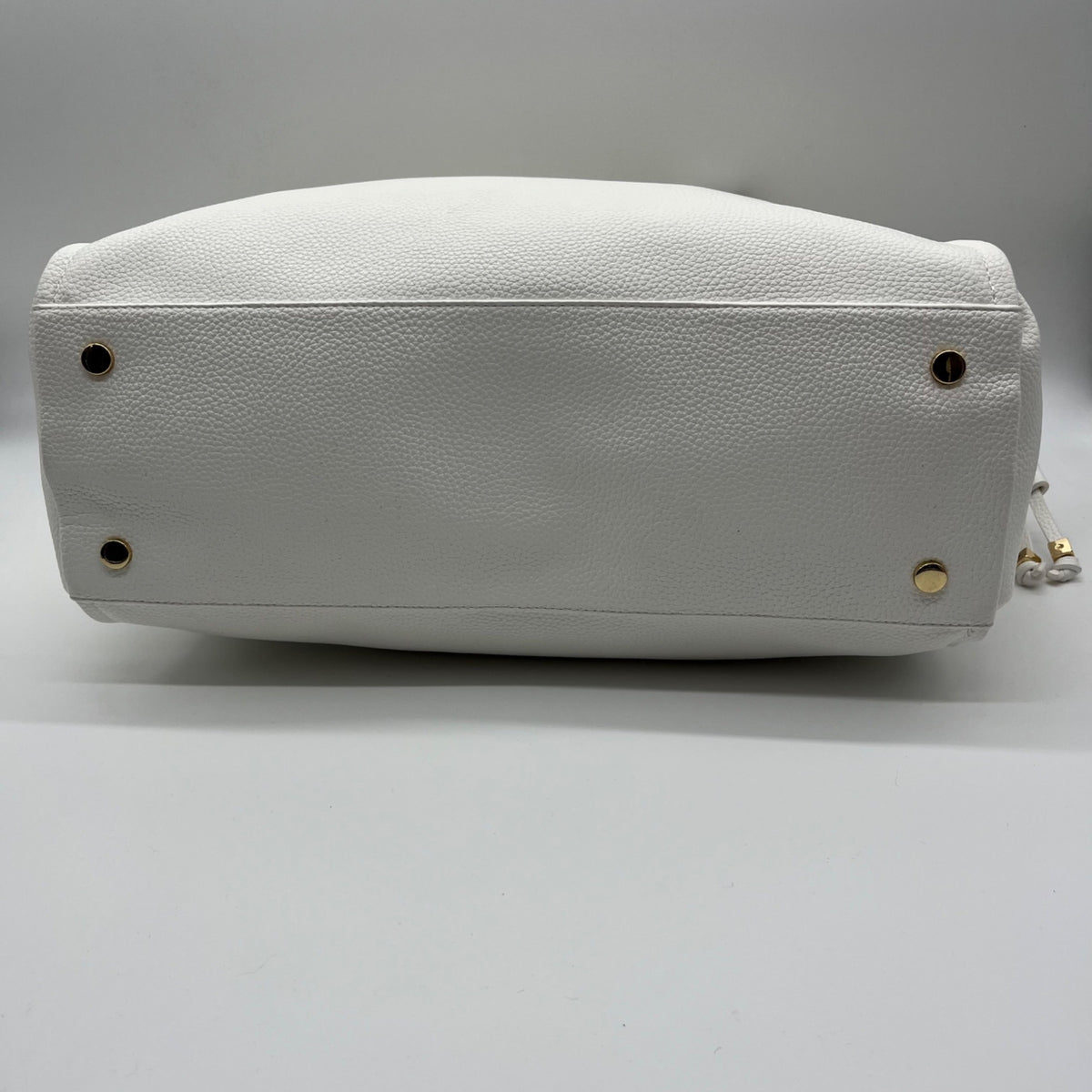 On 34th Jyyll Large White Faux Leather Solid Tote with Removable Pouch