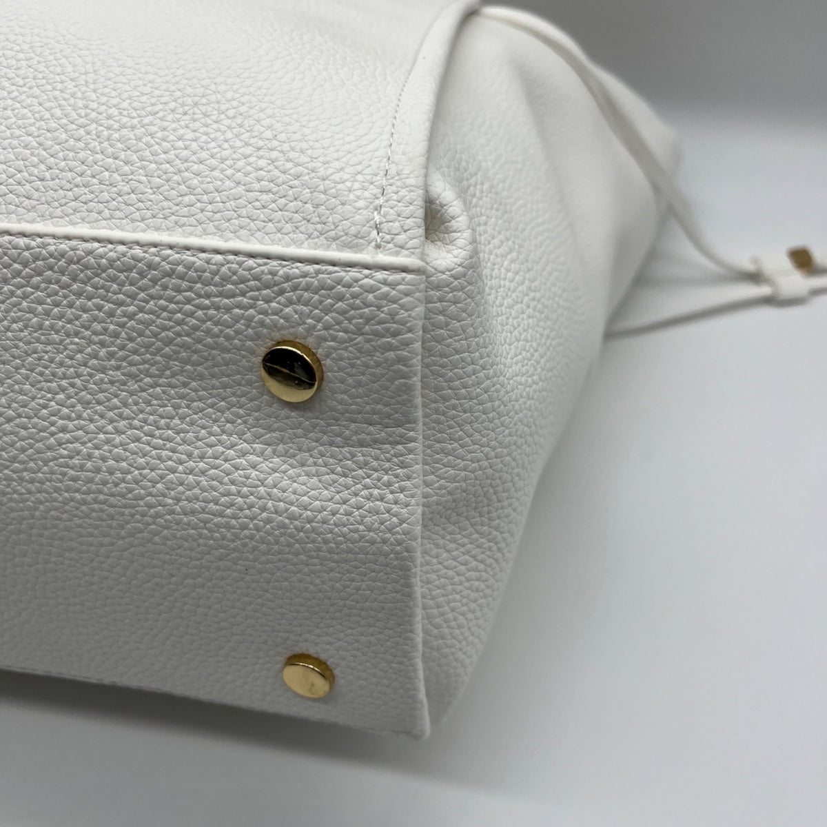 On 34th Jyyll Large White Faux Leather Solid Tote with Removable Pouch