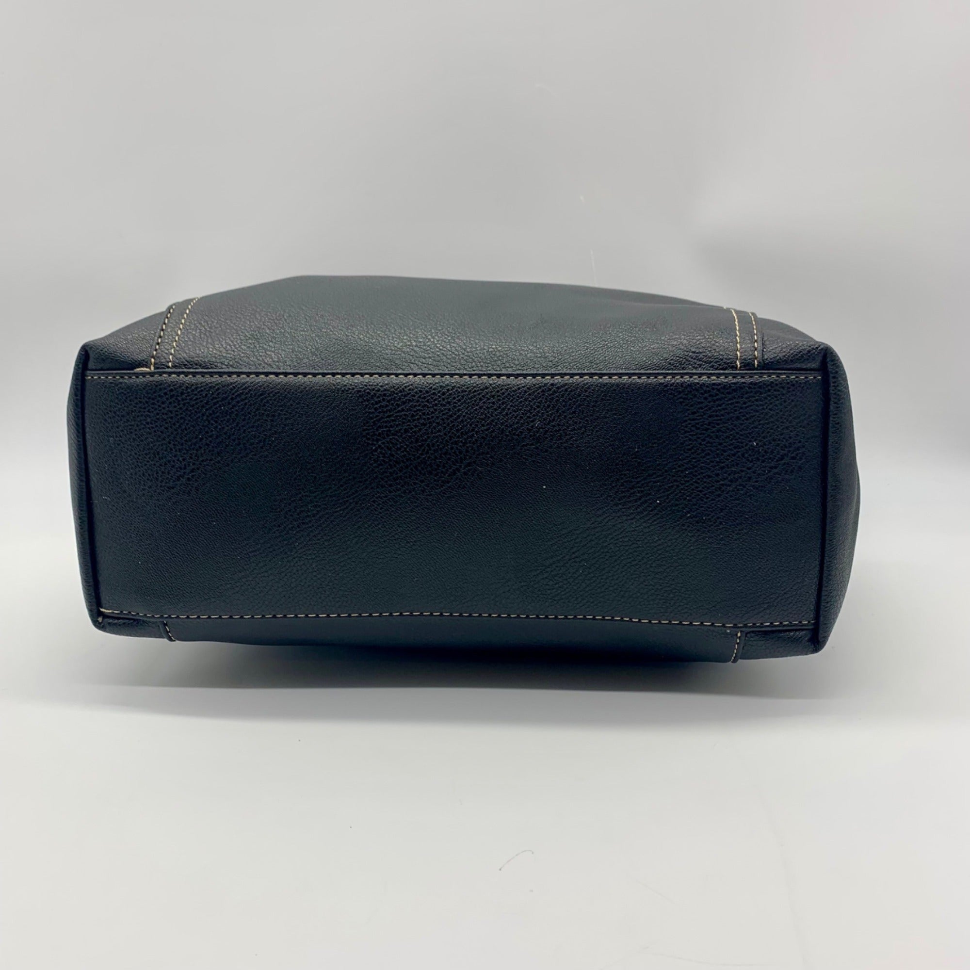 Club Rochelier Black Pebbled Leather Handbag