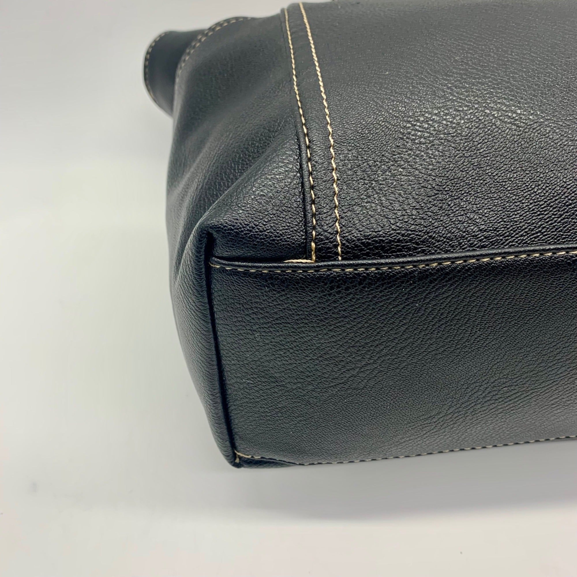 Club Rochelier Black Pebbled Leather Handbag