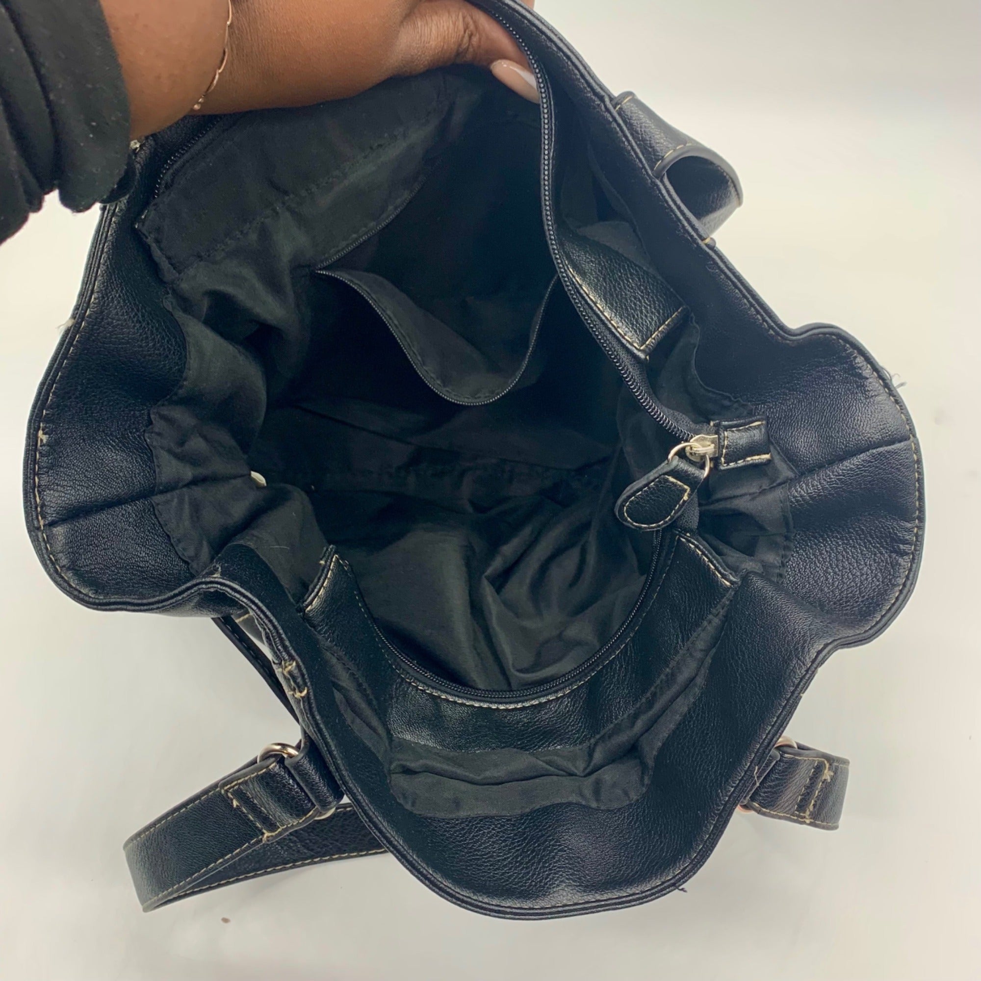 Club Rochelier Black Pebbled Leather Handbag
