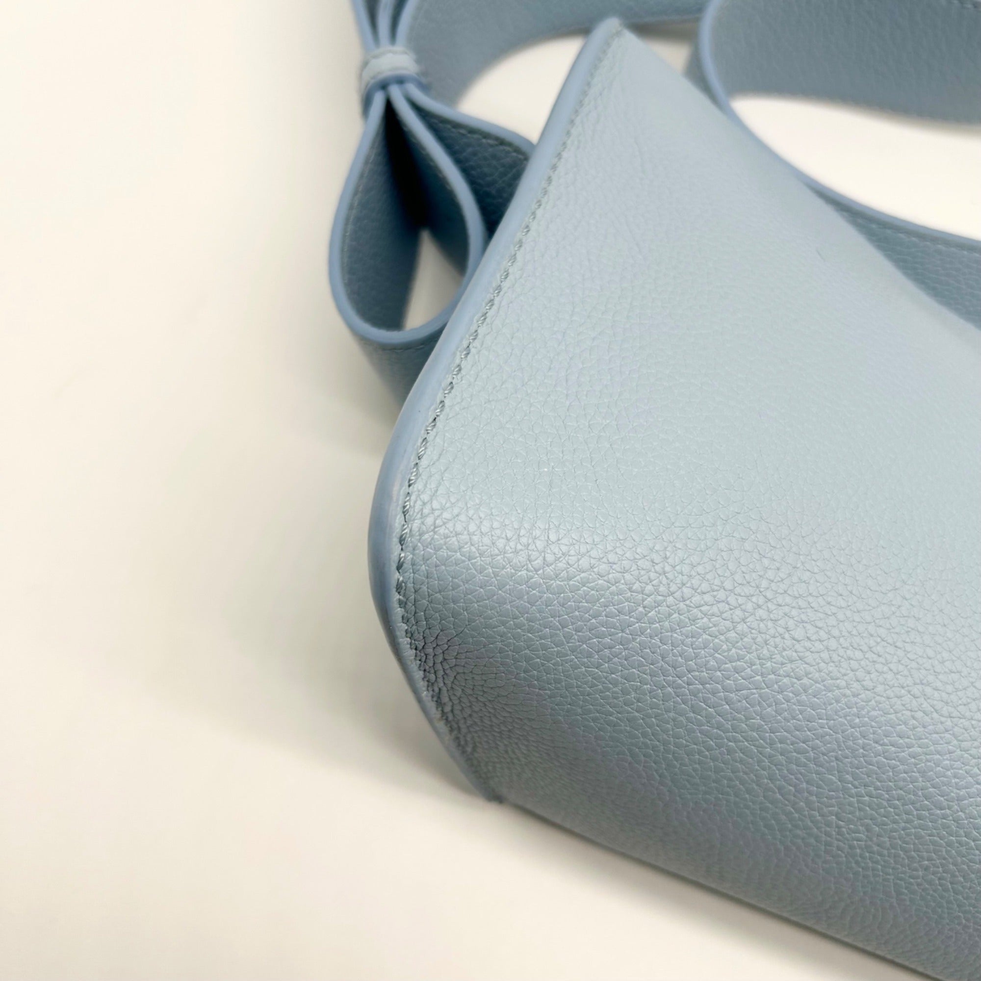 Alexander Mcqueen Blue Leather Shoulder Bag