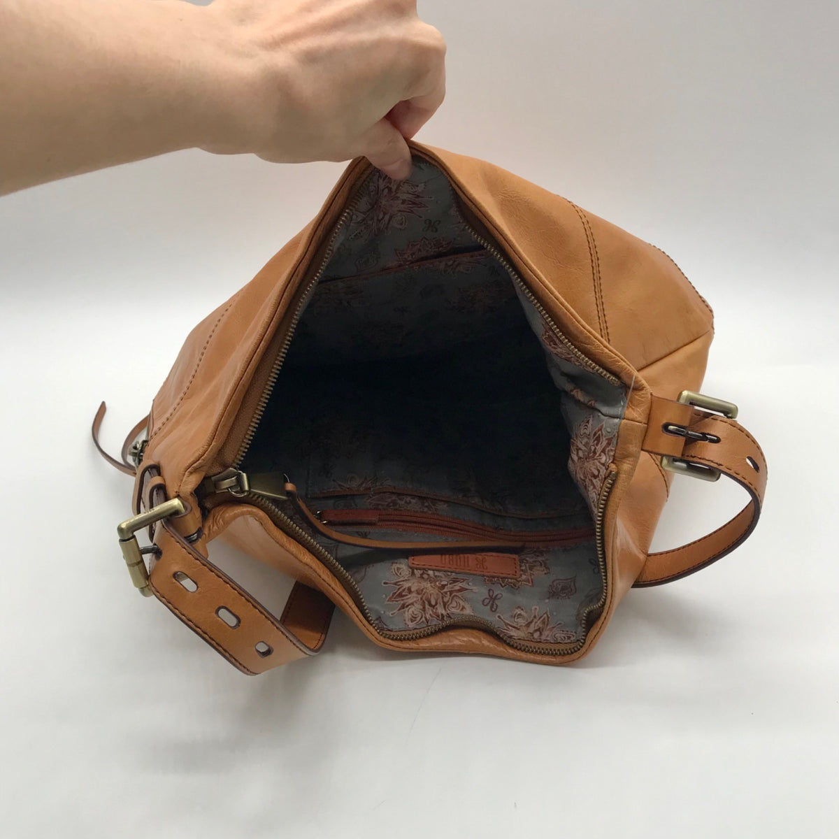 Hobo Slouchy Brown Leather Shoulder Bag