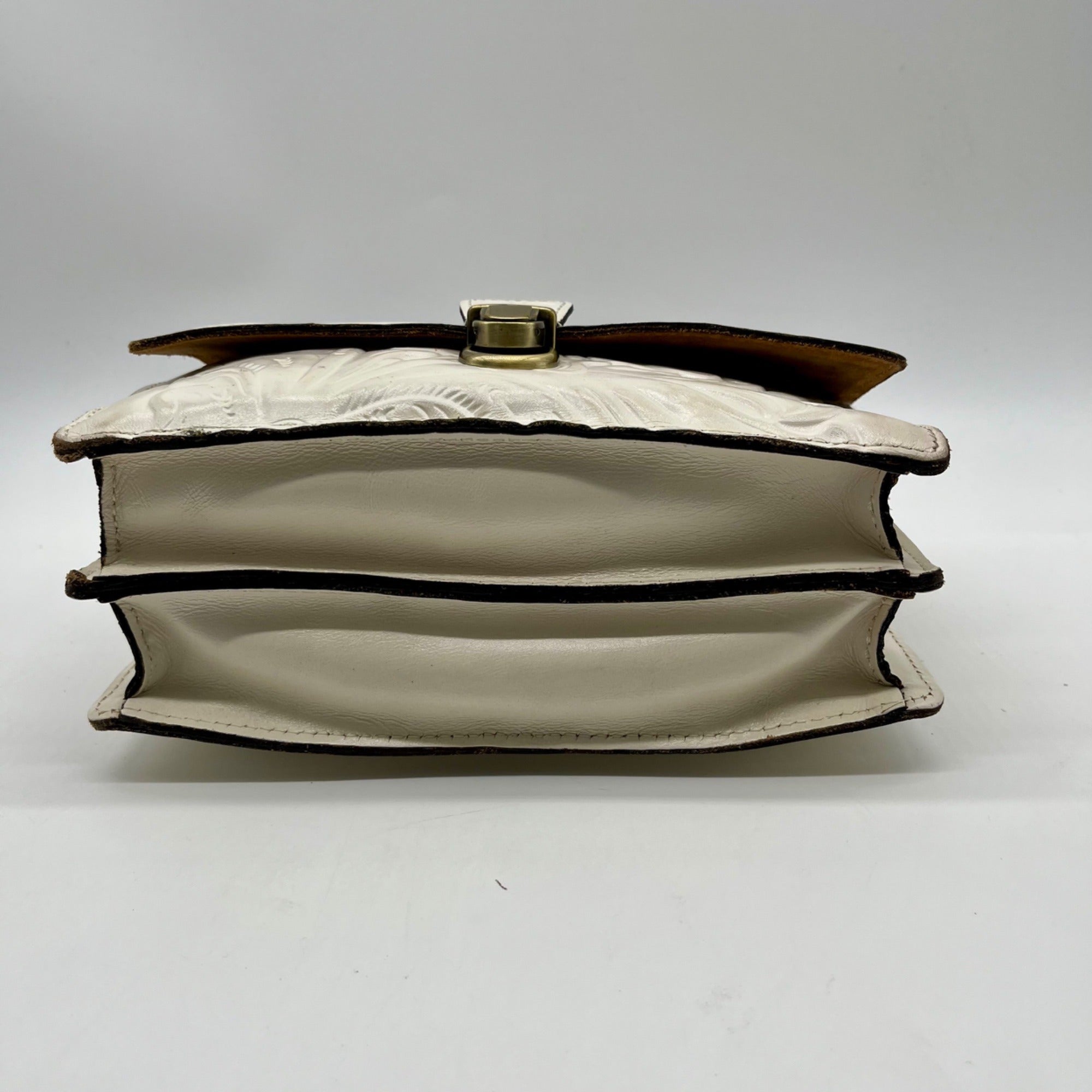 Patricia Nash White Leather Lanza Crossbody Bag
