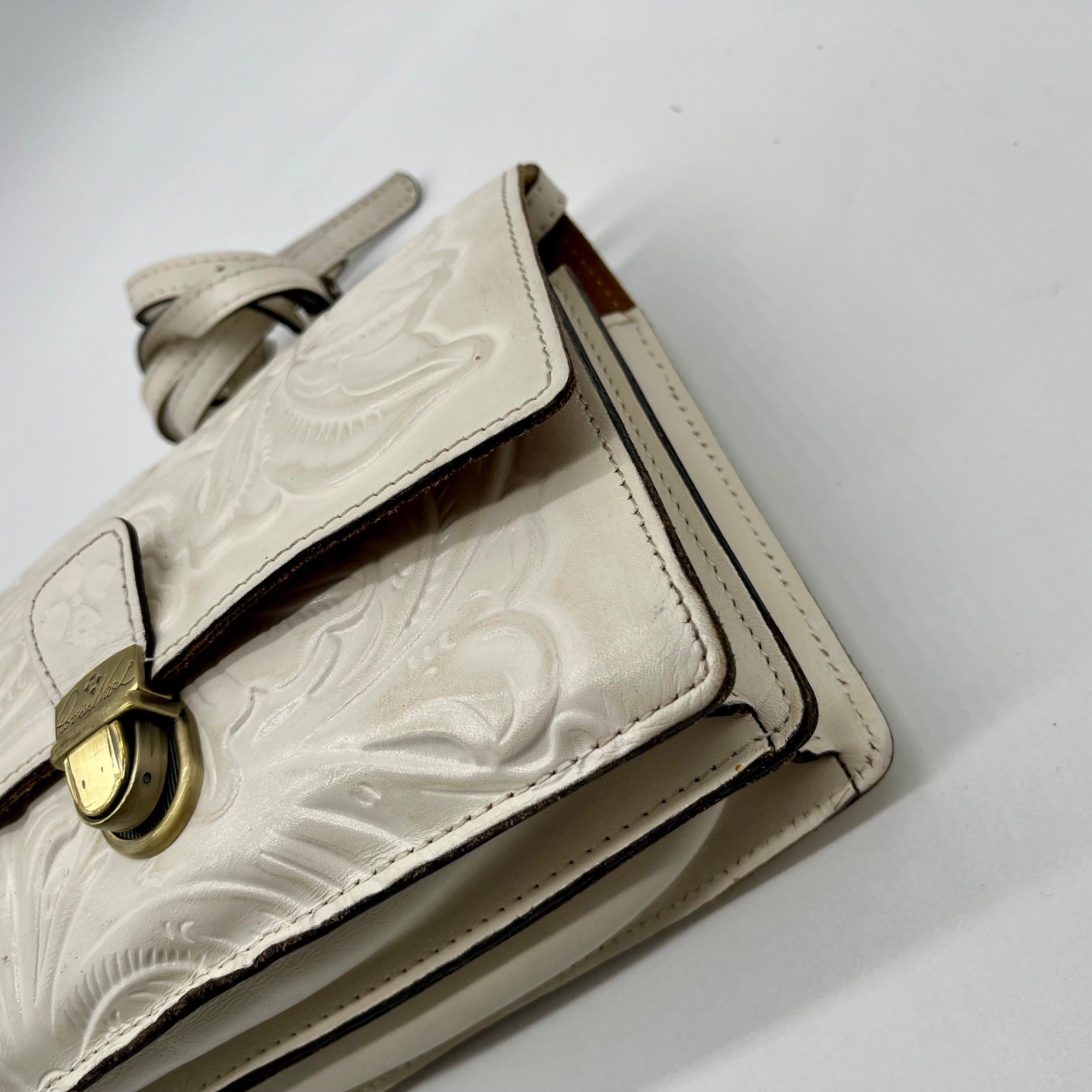 Patricia Nash White Leather Lanza Crossbody Bag