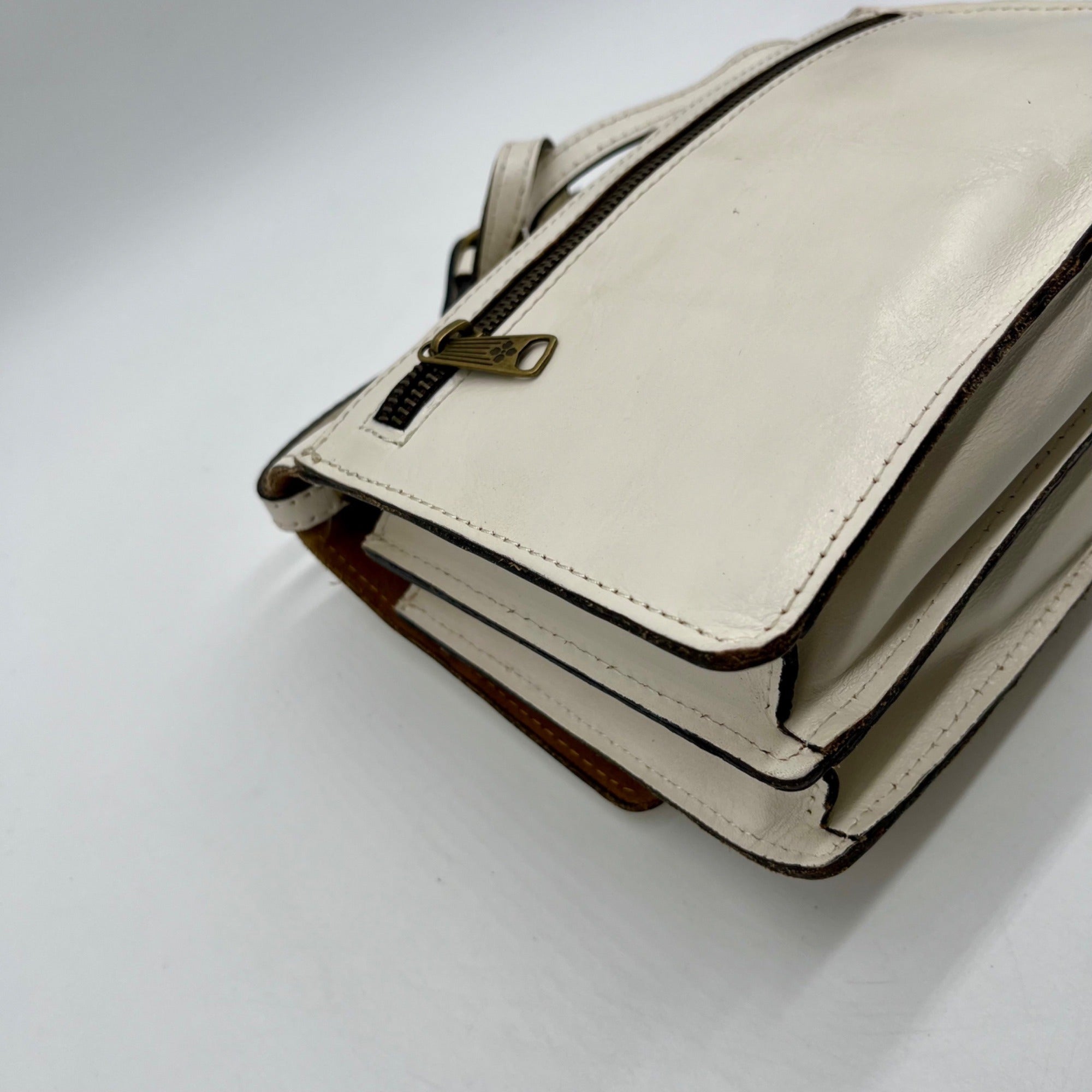 Patricia Nash White Leather Lanza Crossbody Bag