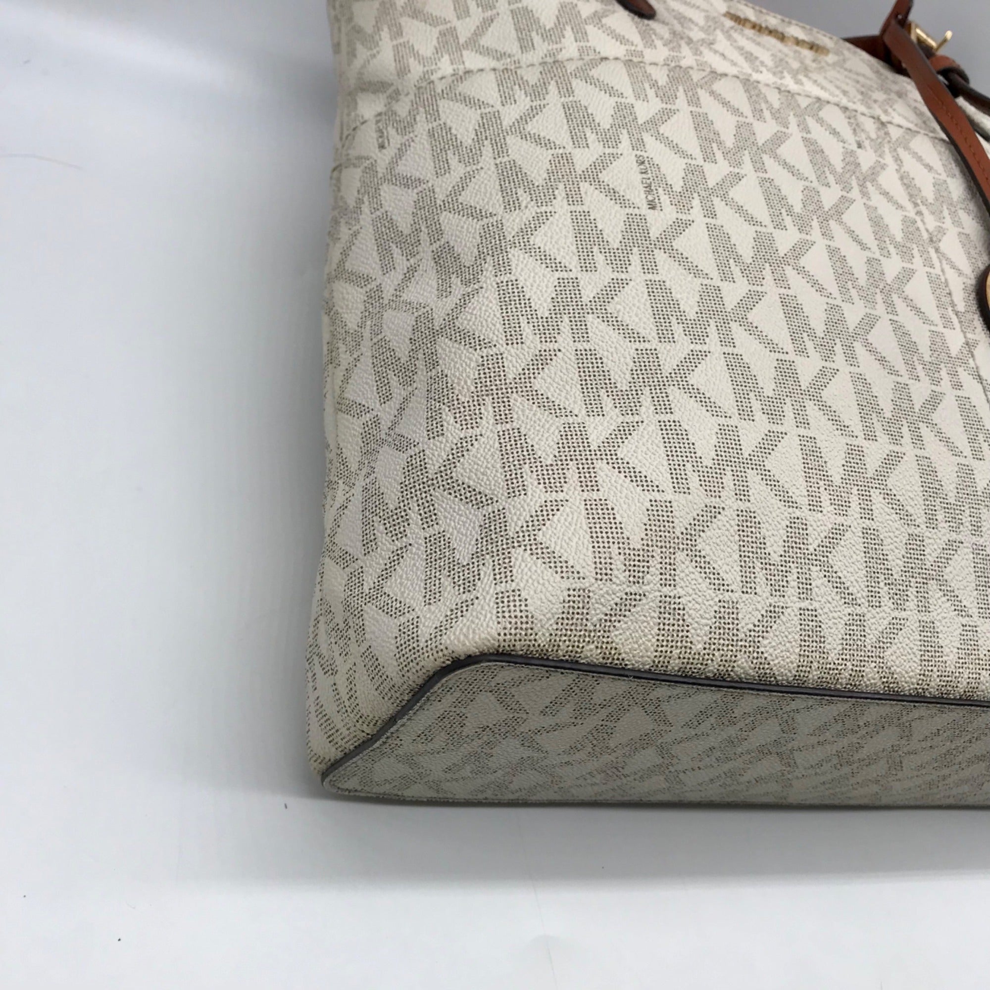 Michael Kors Vanilla And Brown Monogram Coated Canvas Bedford Tote Bag