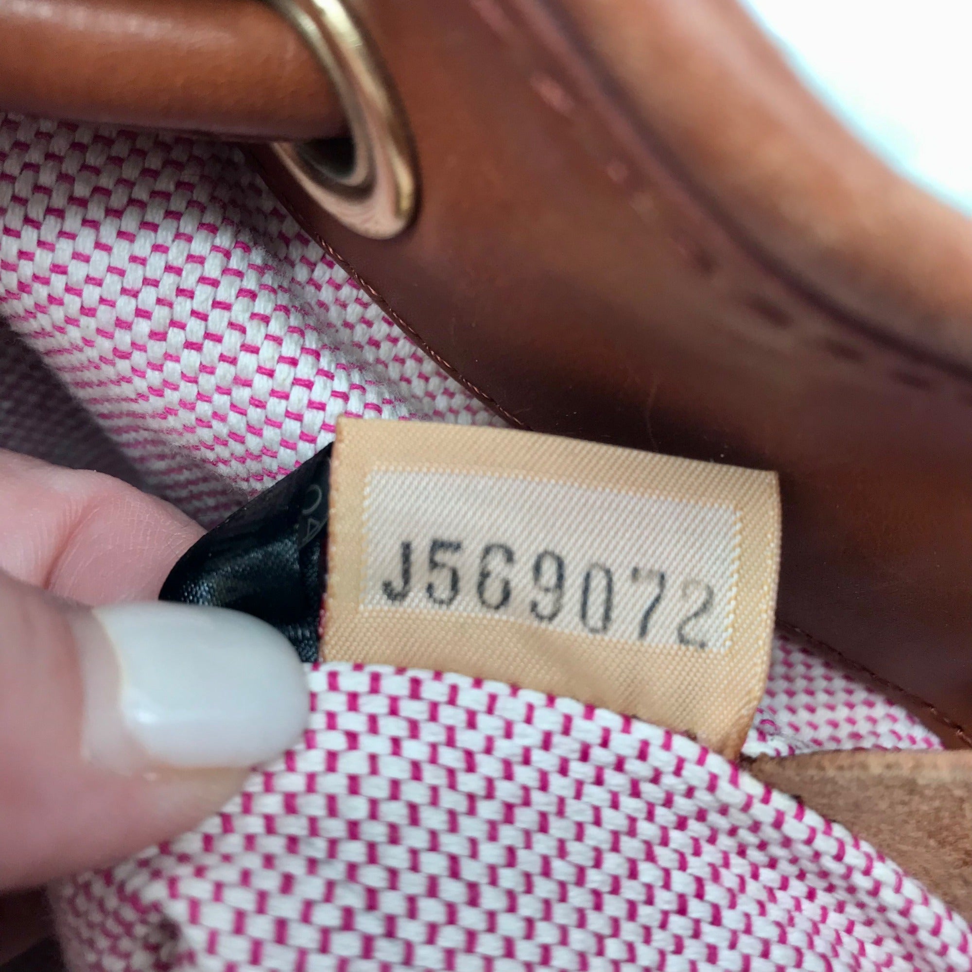 Dooney &amp; Bourke Ivory &amp; Brown Vintage Drawstring Shoulder Bag