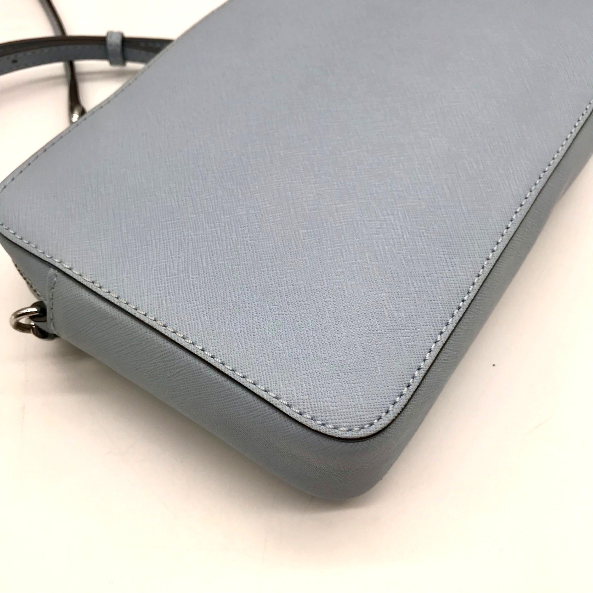 Michael Kors Jet Set Sky Blue East West Saffiano Leather Crossbody