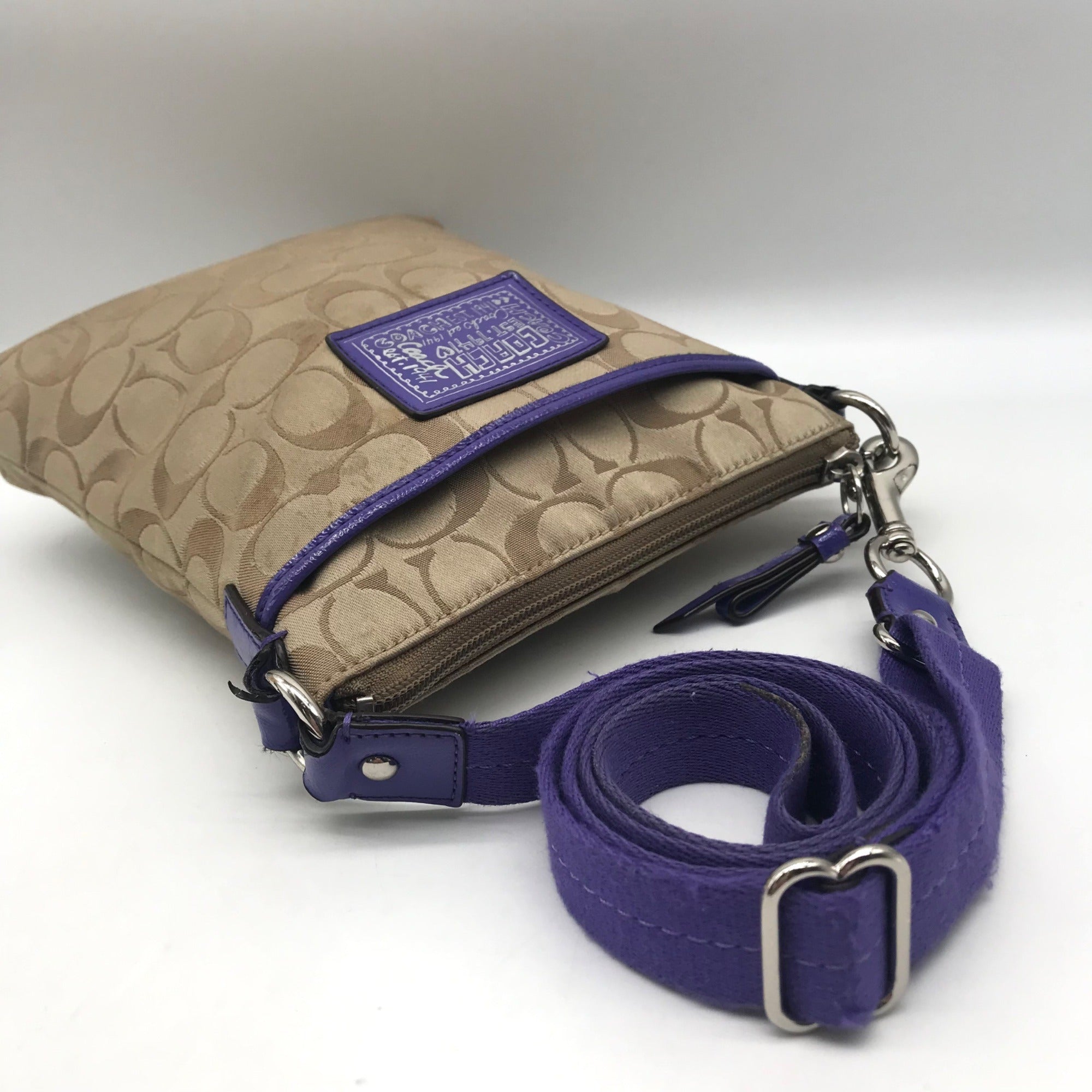 Coach Signature Khaki &amp; Purple Poppy Crossbody Swingpack