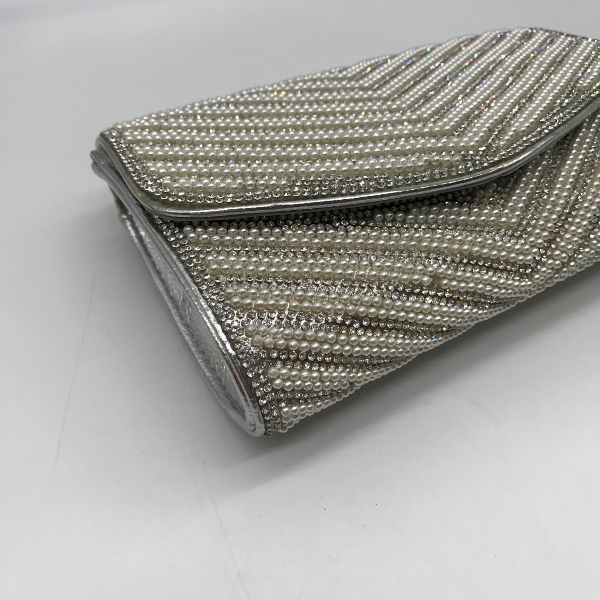 Starlet Rinestone Beaded Clutch