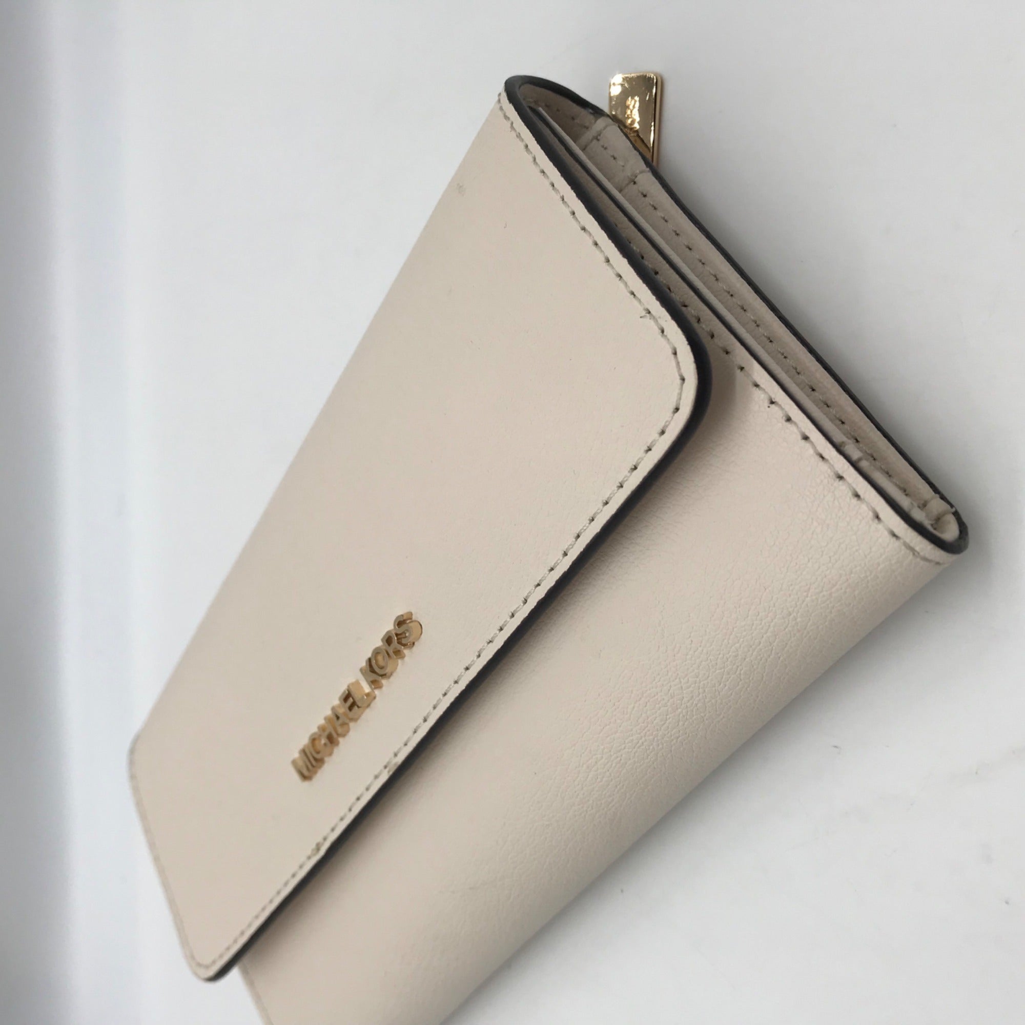 Michael Kors Ivory Crossgrain Leather Jet Set Tri-Fold Wallet