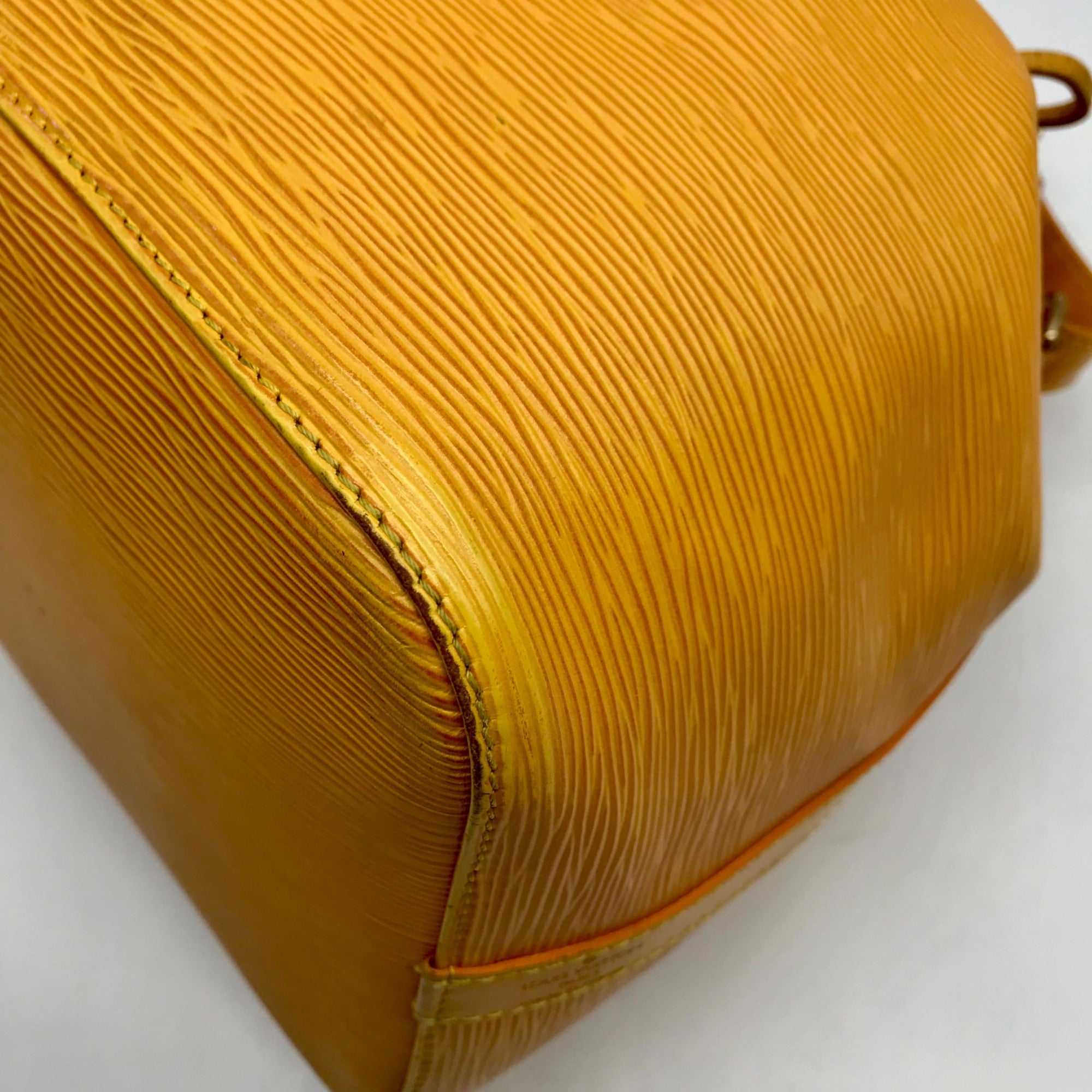 Louis Vuitton Yellow Epi Leather Vintage Petit Noé Shoulder Bag