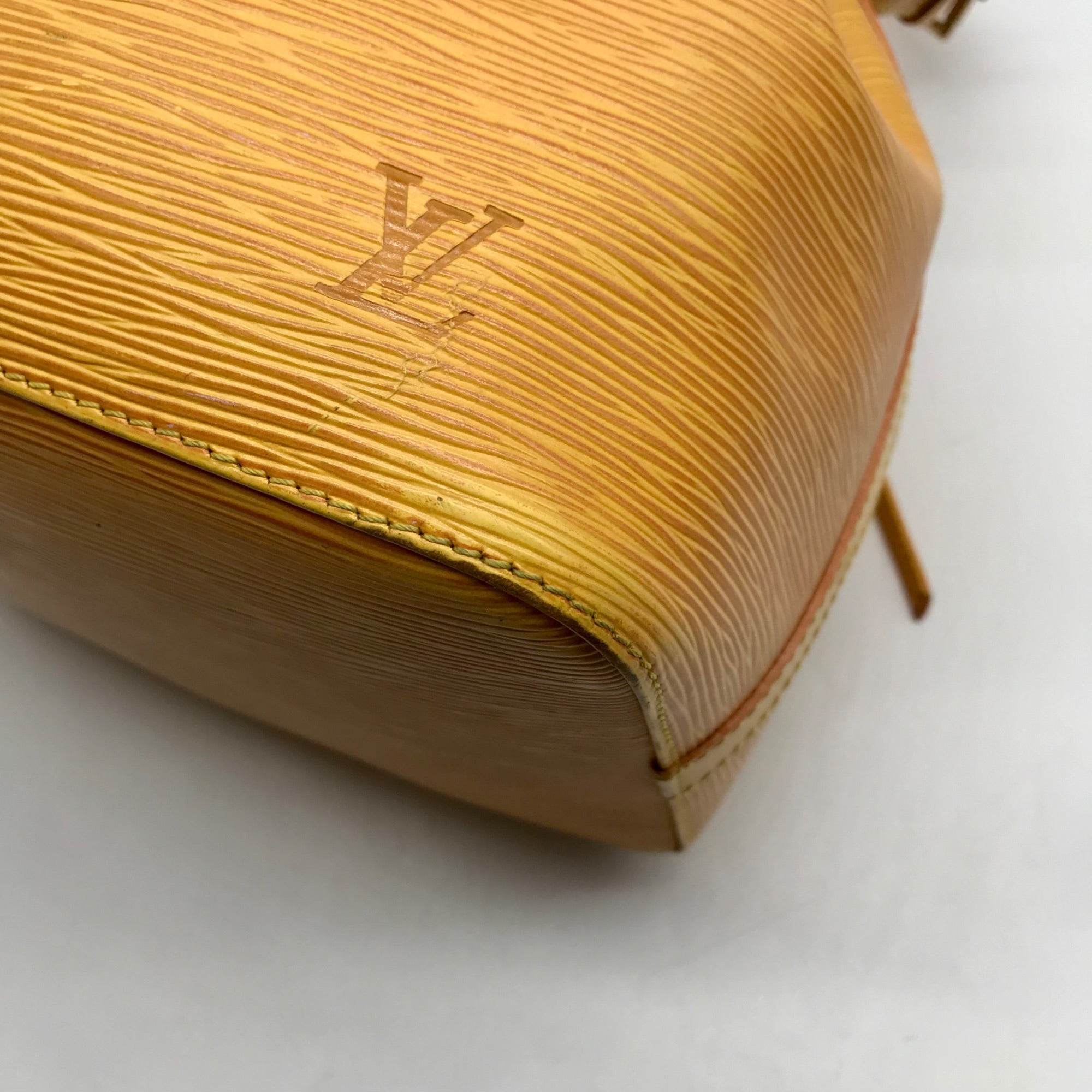 Louis Vuitton Yellow Epi Leather Vintage Petit Noé Shoulder Bag