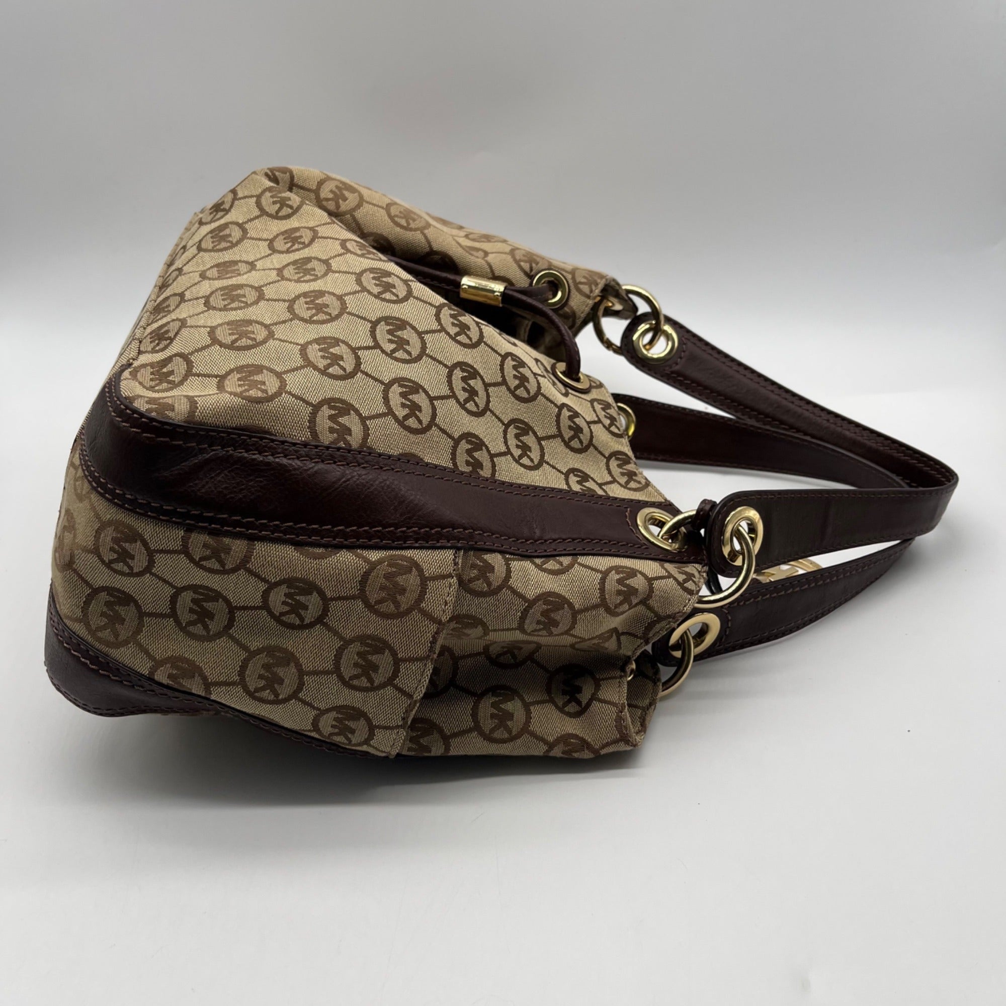 Michael Kors Jet Set Drawstring Shoulder Bag