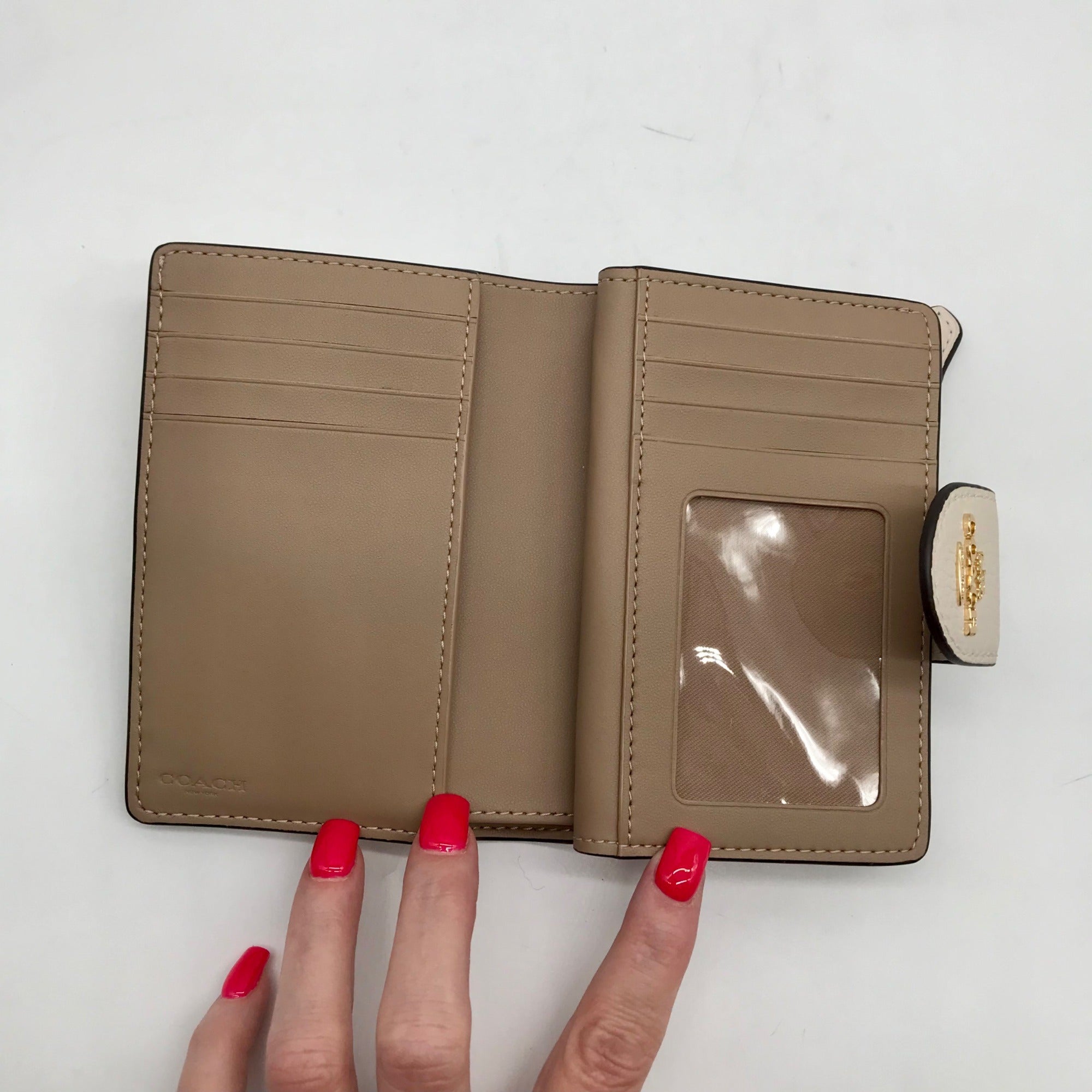 Coach Chalk Pebbled Leather Signature Rivets Corner Zip Wallet