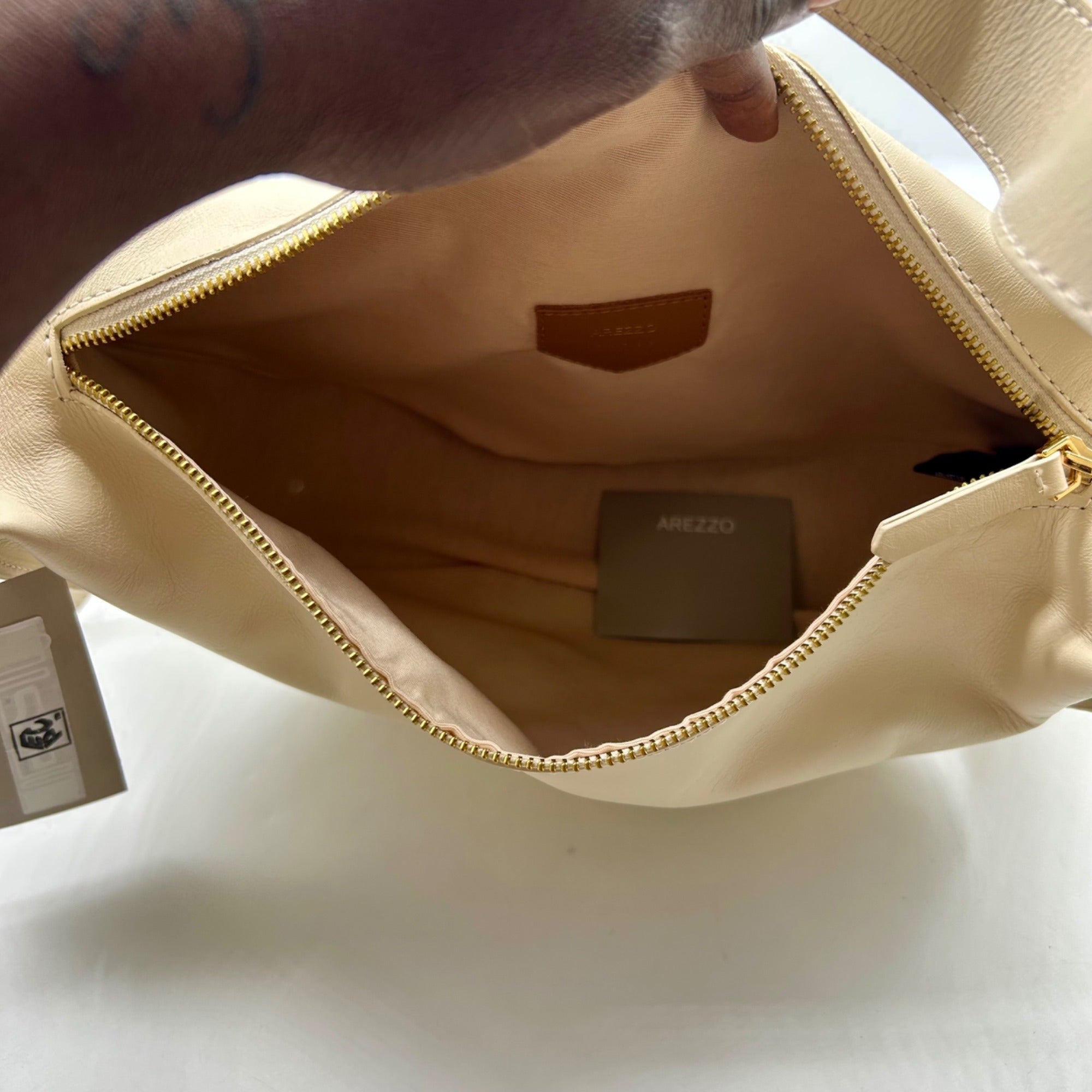 Arezzo Beige Leather Shoulder Bag