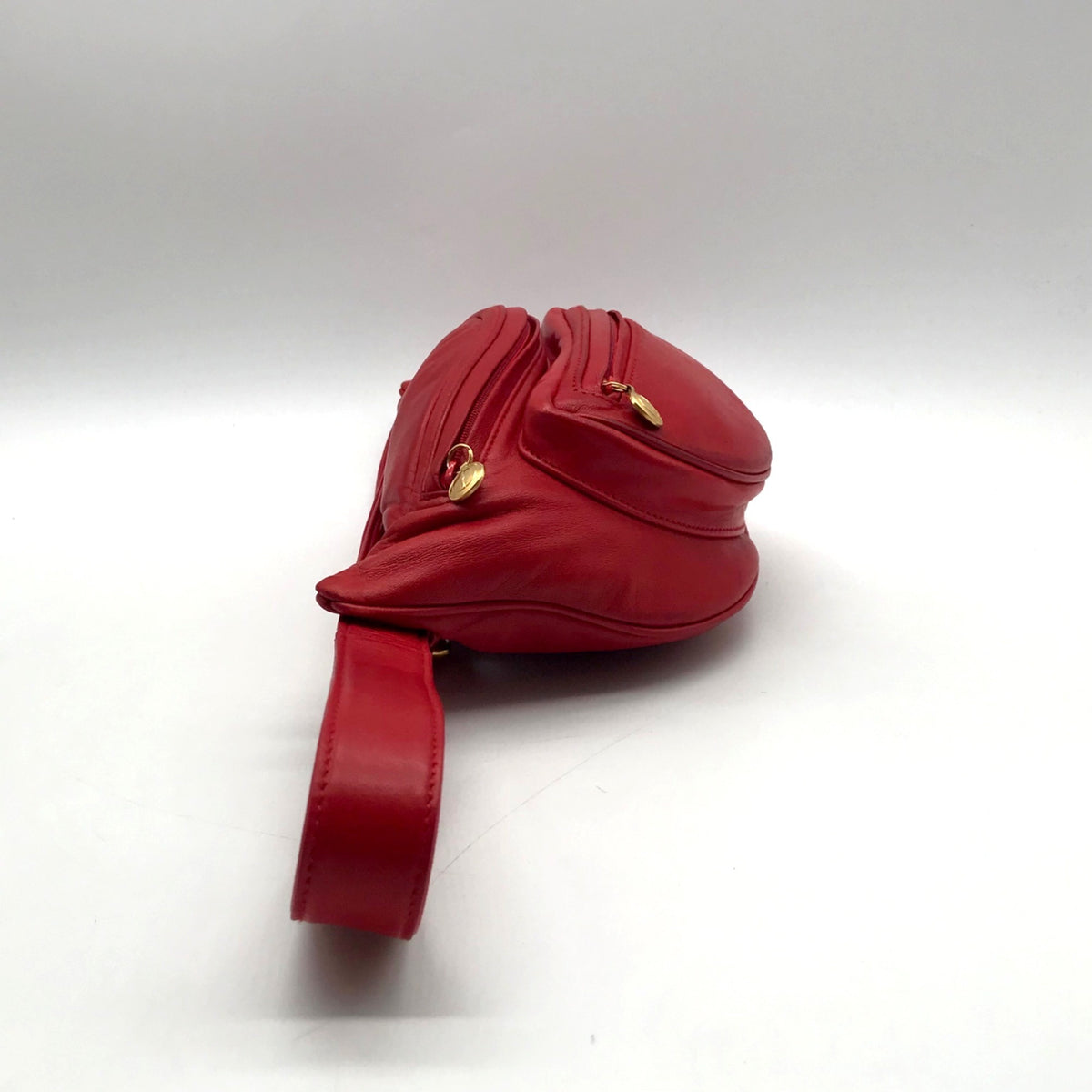 Gucci Red Smooth Leather Belt Bag