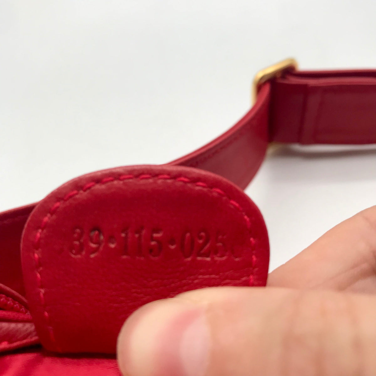 Gucci Red Smooth Leather Belt Bag