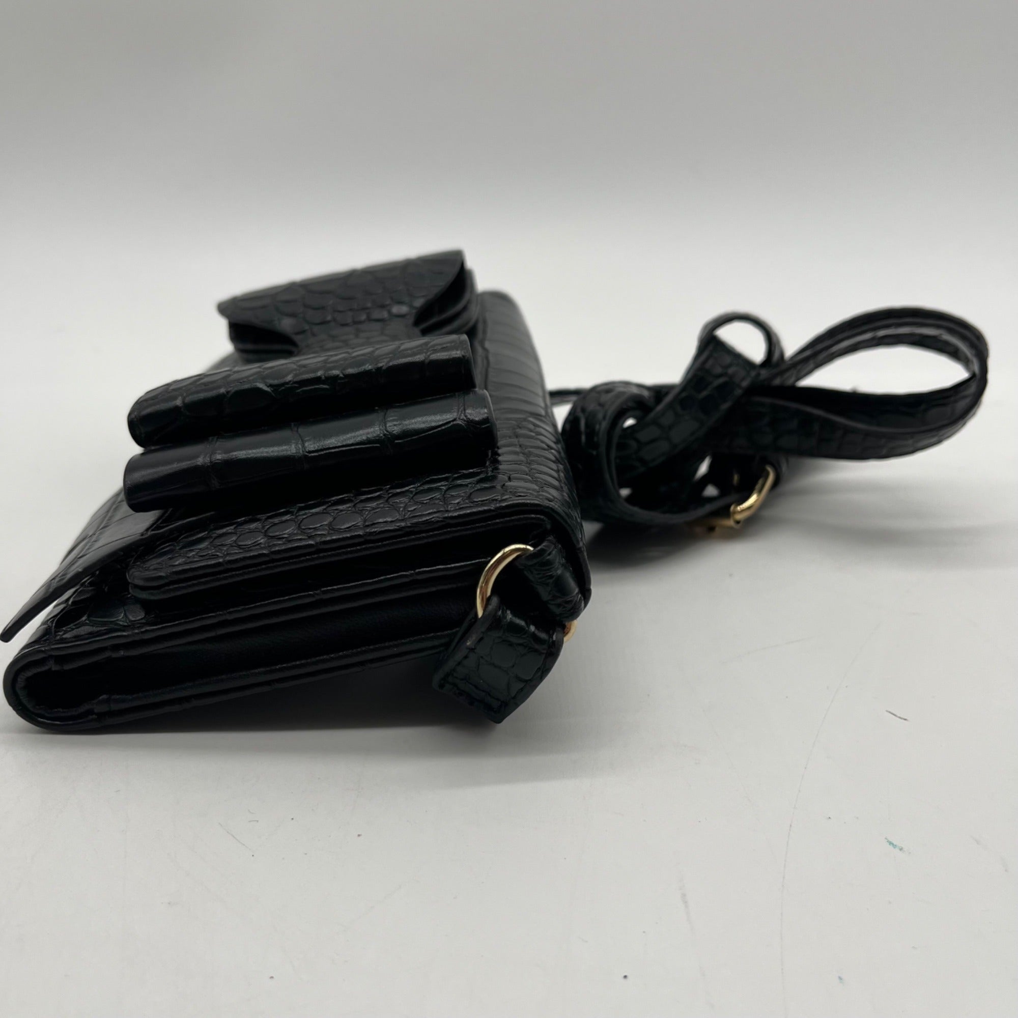 Betsey Johnson Black Faux Leather Wallet Crossbody