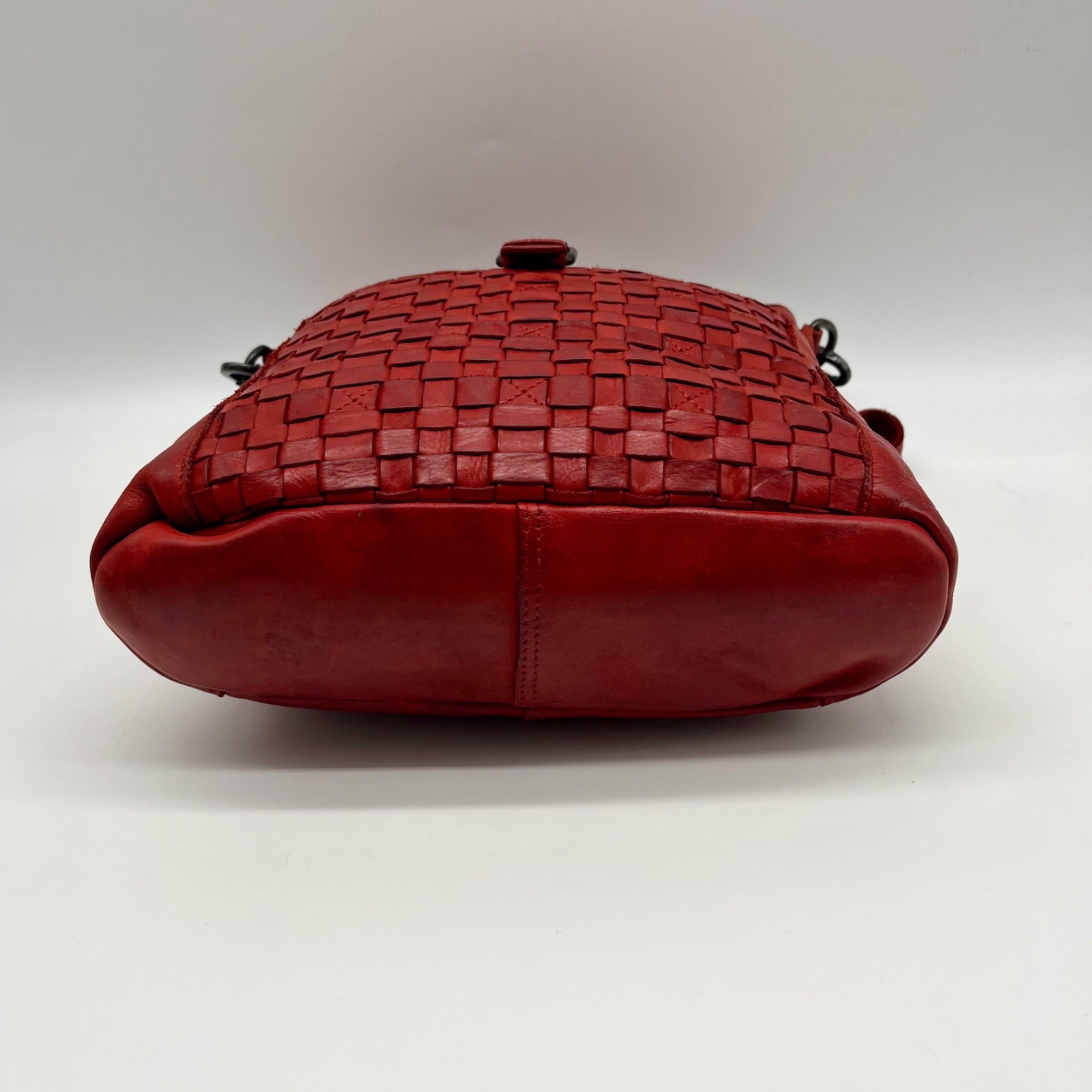 Ashwood Heritage Vintage-Wash Red Leather Shoulder Bag