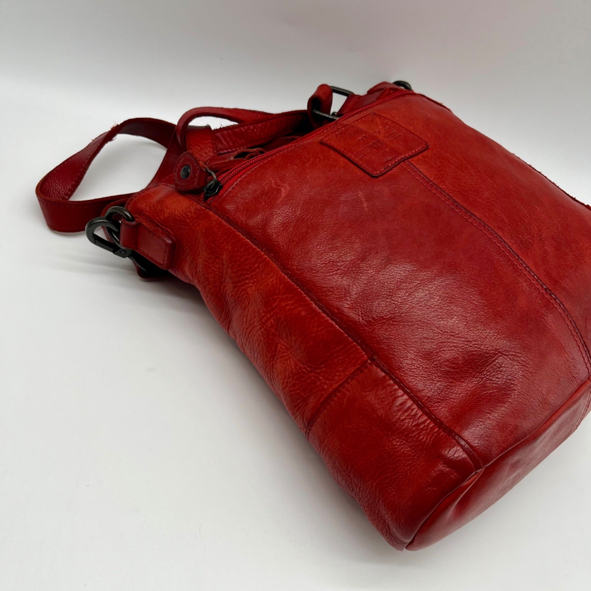 Ashwood Heritage Vintage-Wash Red Leather Shoulder Bag
