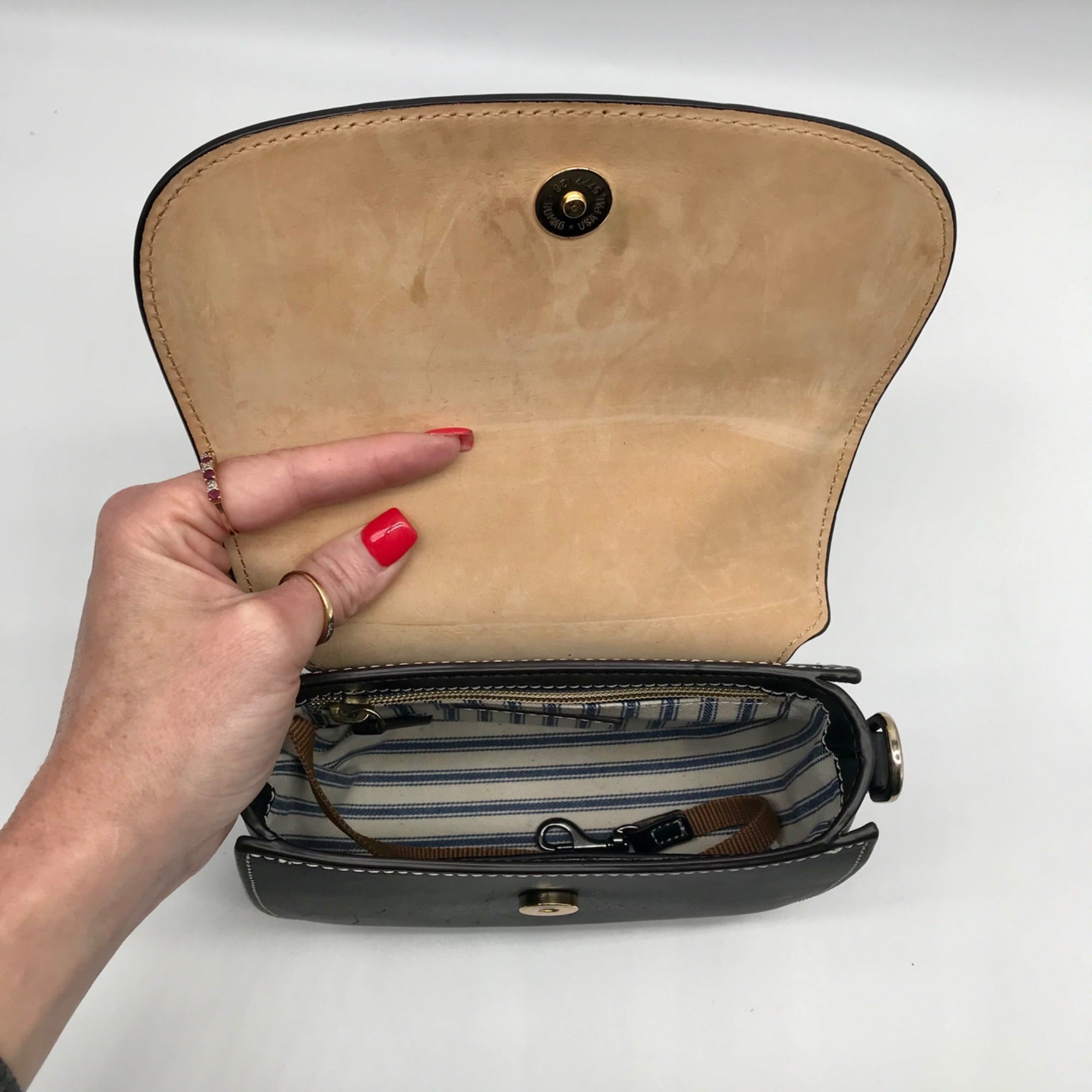 Dooney &amp; Bourke Wexford Leather Saddle Crosbody Bag
