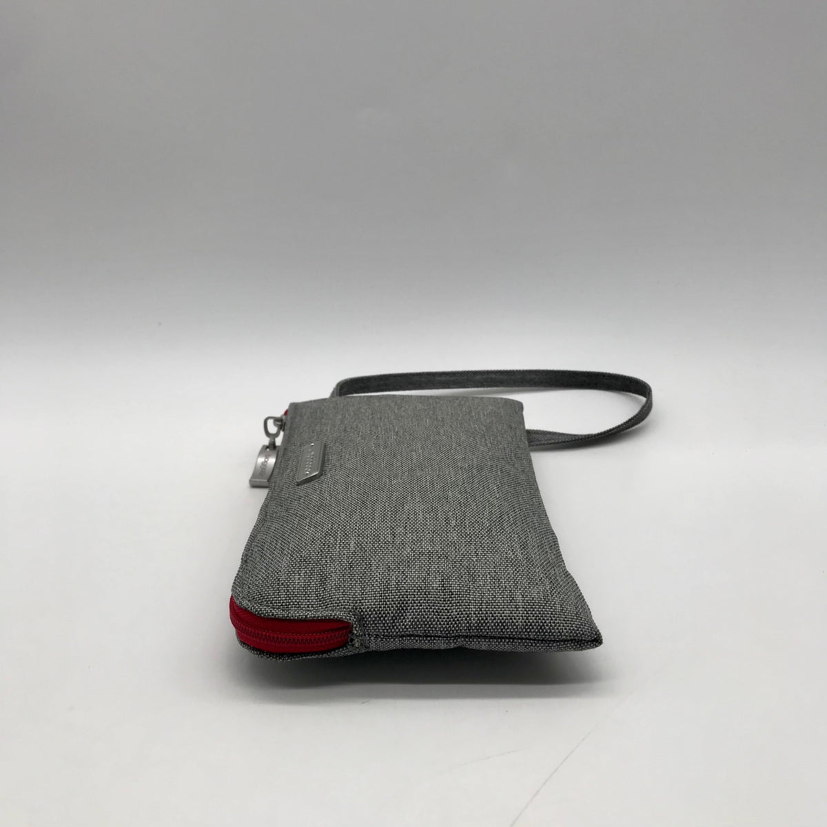 Baggallini Grey Fabric RFID Blocking Wristlet