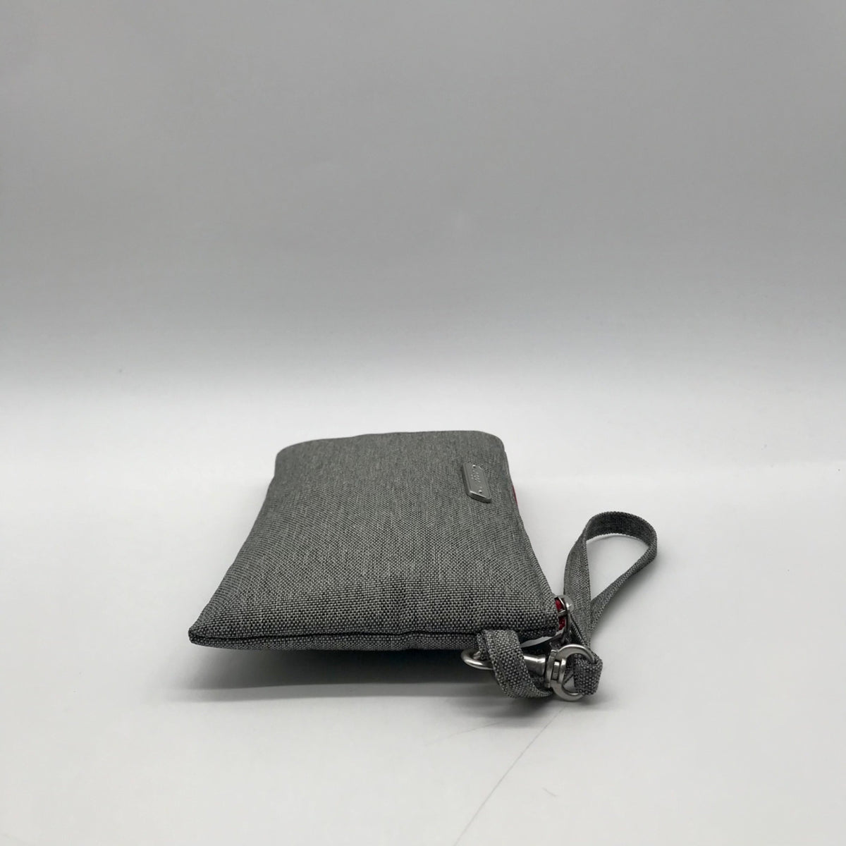 Baggallini Grey Fabric RFID Blocking Wristlet