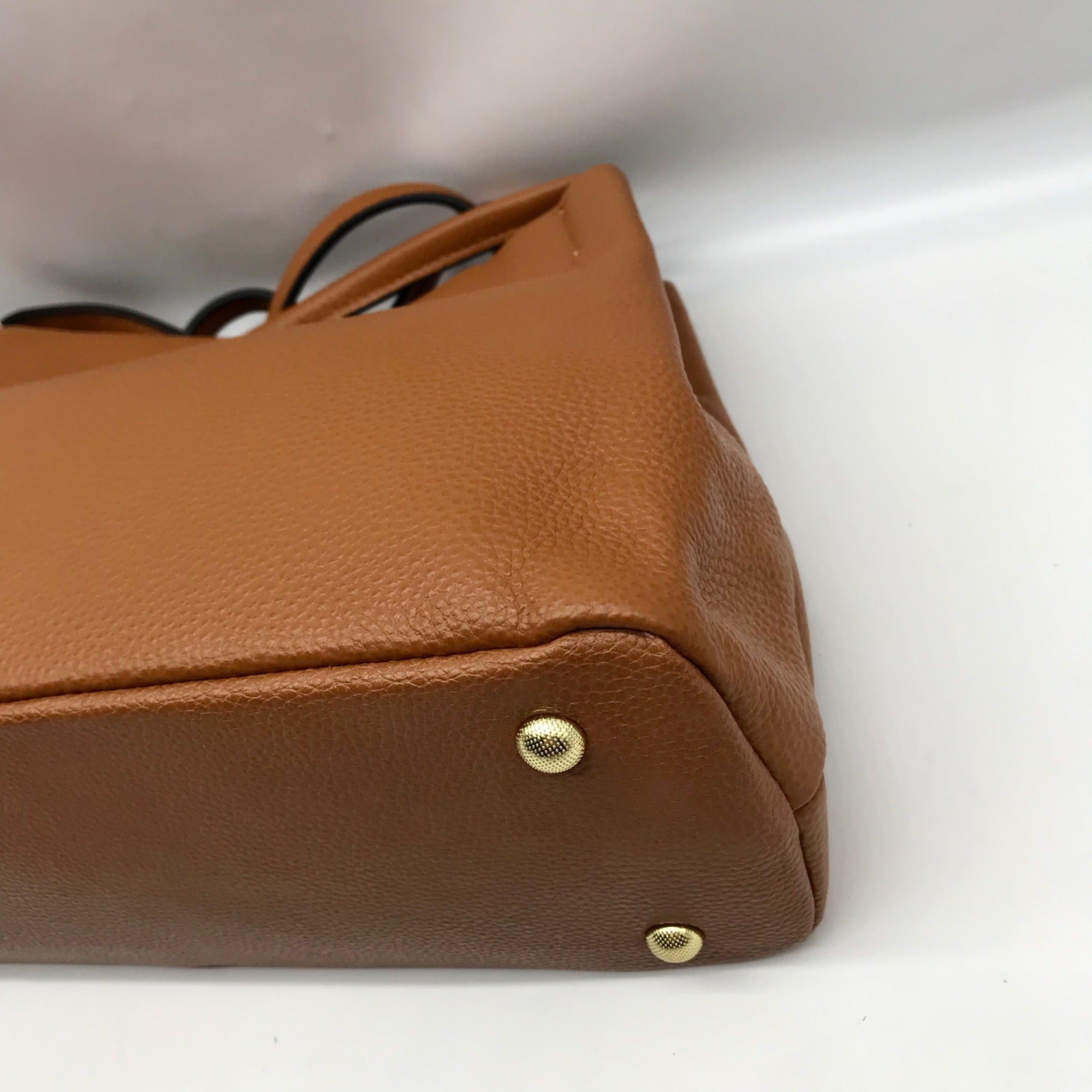 Kattee Caramel Leather Shoulder Bag