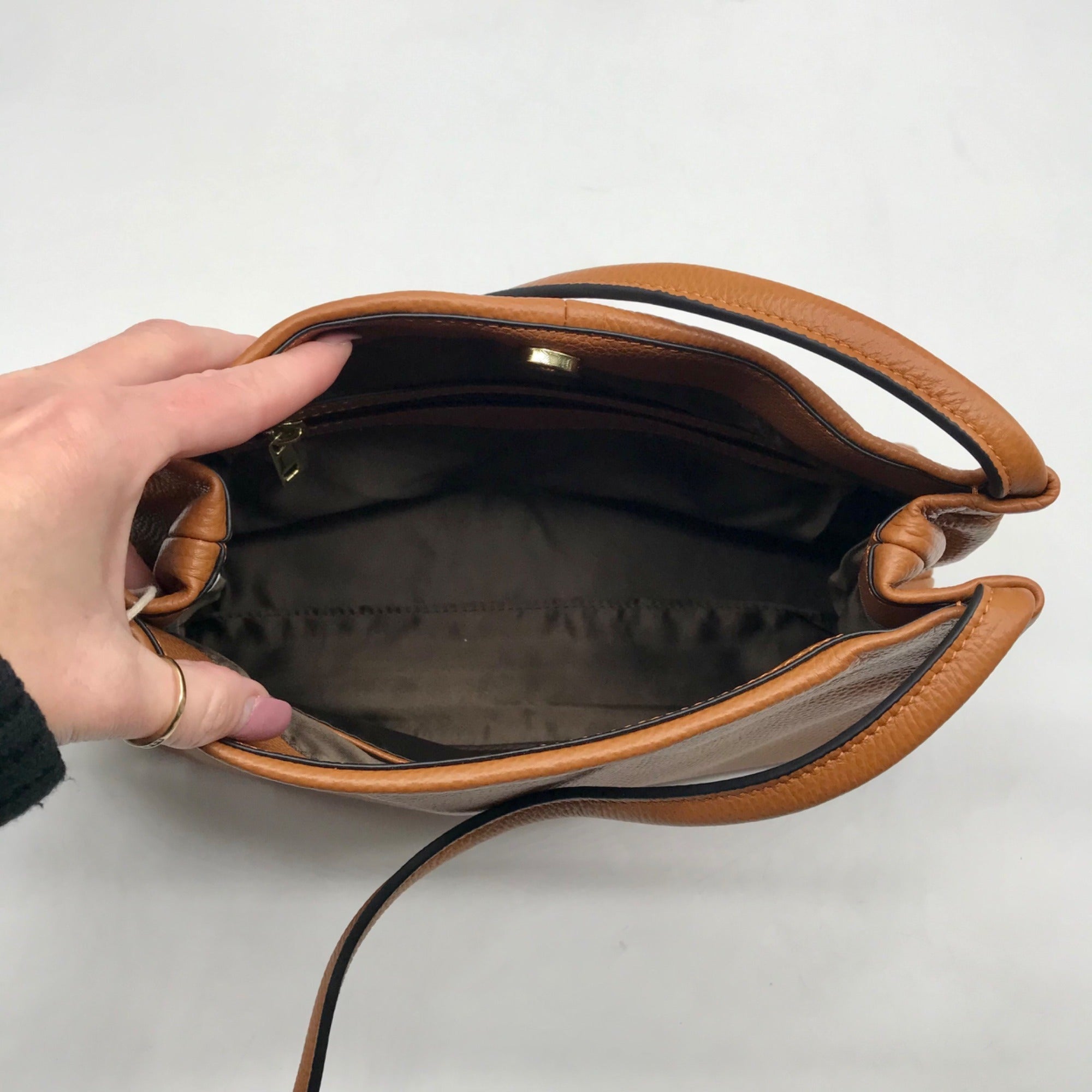 Kattee Caramel Leather Shoulder Bag