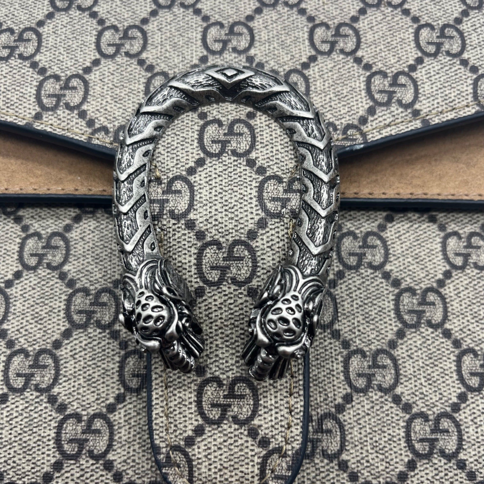 Gucci Beige And Ebony GG Supreme Dionysus Medium Shoulder Bag