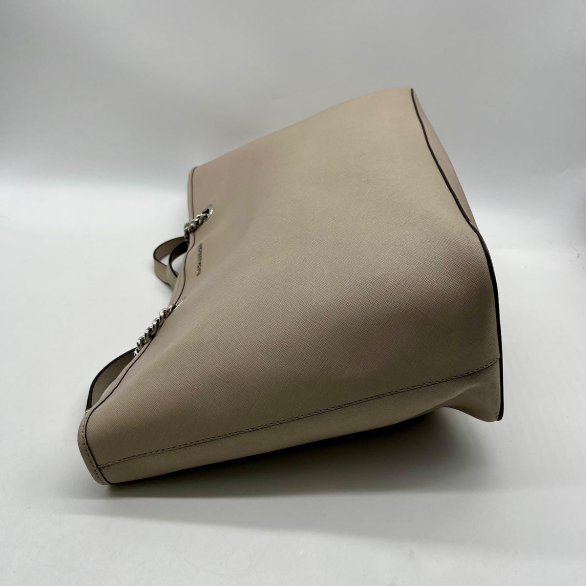Michael Kors Pearl Jet Set Chain Tote